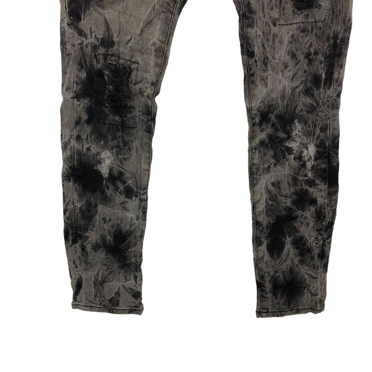 Japanese Brand 🔥SKINNY DENIM JEANS DISTRESSED ZIBE JEANS JAPAN MADE Size US 26 / EU 42 - 3 Thumbnail