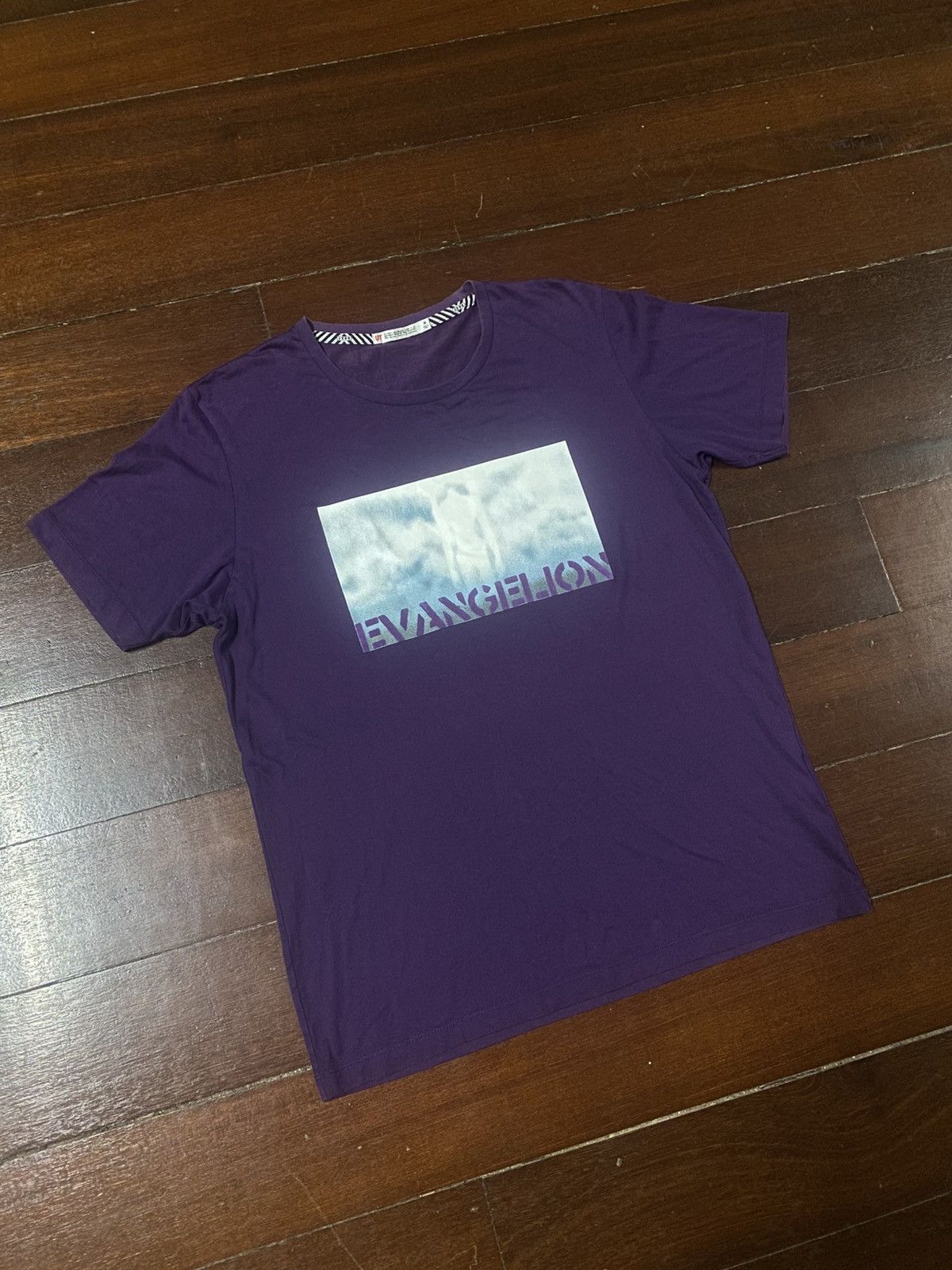 Anime Vintage Evangelion : 1.0 “You Are (Not) Alone” Tshirt Size US M / EU 48-50 / 2 - 2 Thumbnail