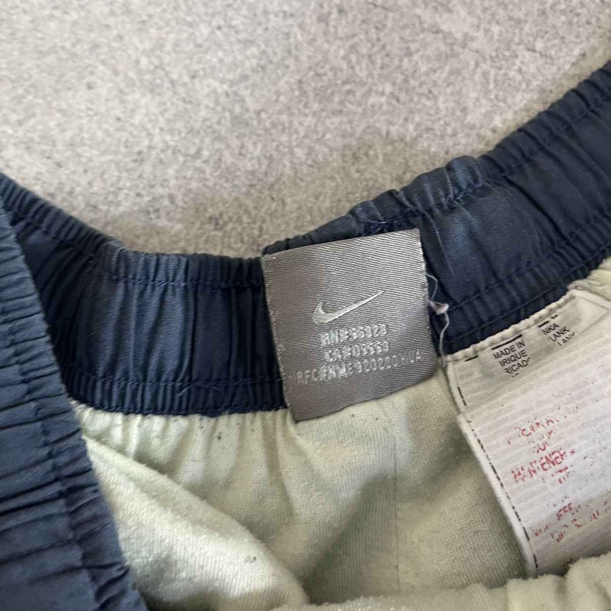 Nike 00s Vintage Nike Pants Nylon Rare Swoosh Drill Size US 35 - 6 Thumbnail