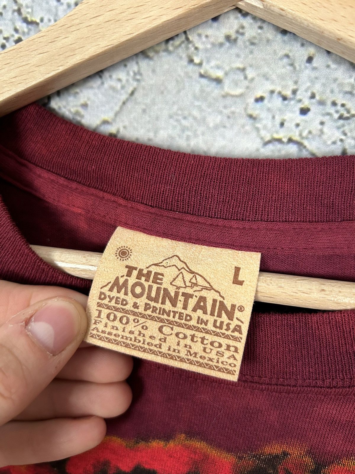 The Mountain Vintage The Mountain 90s USA Indian Graphic Tee Hype Size US L / EU 52-54 / 3 - 7 Thumbnail