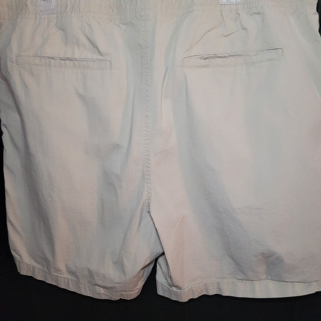 Banana Republic Banana Republic womens XL khaki shorts, NWOT Size 38" / US 16 / IT 52 - 8 Thumbnail