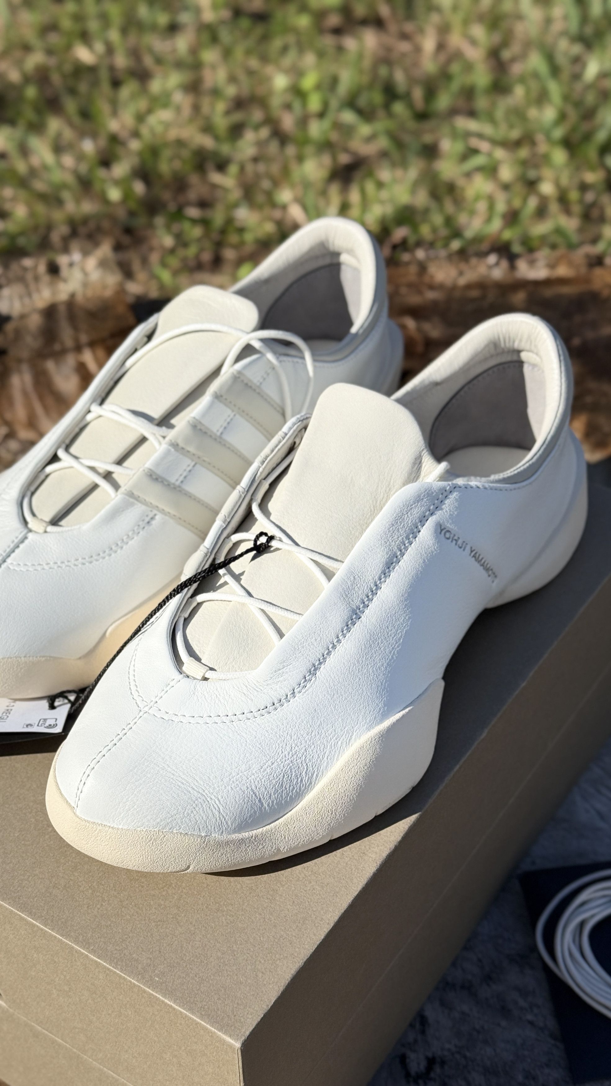 Y-3 Adidas Y-3 Regu Size US 9 / EU 42 - 2 Thumbnail