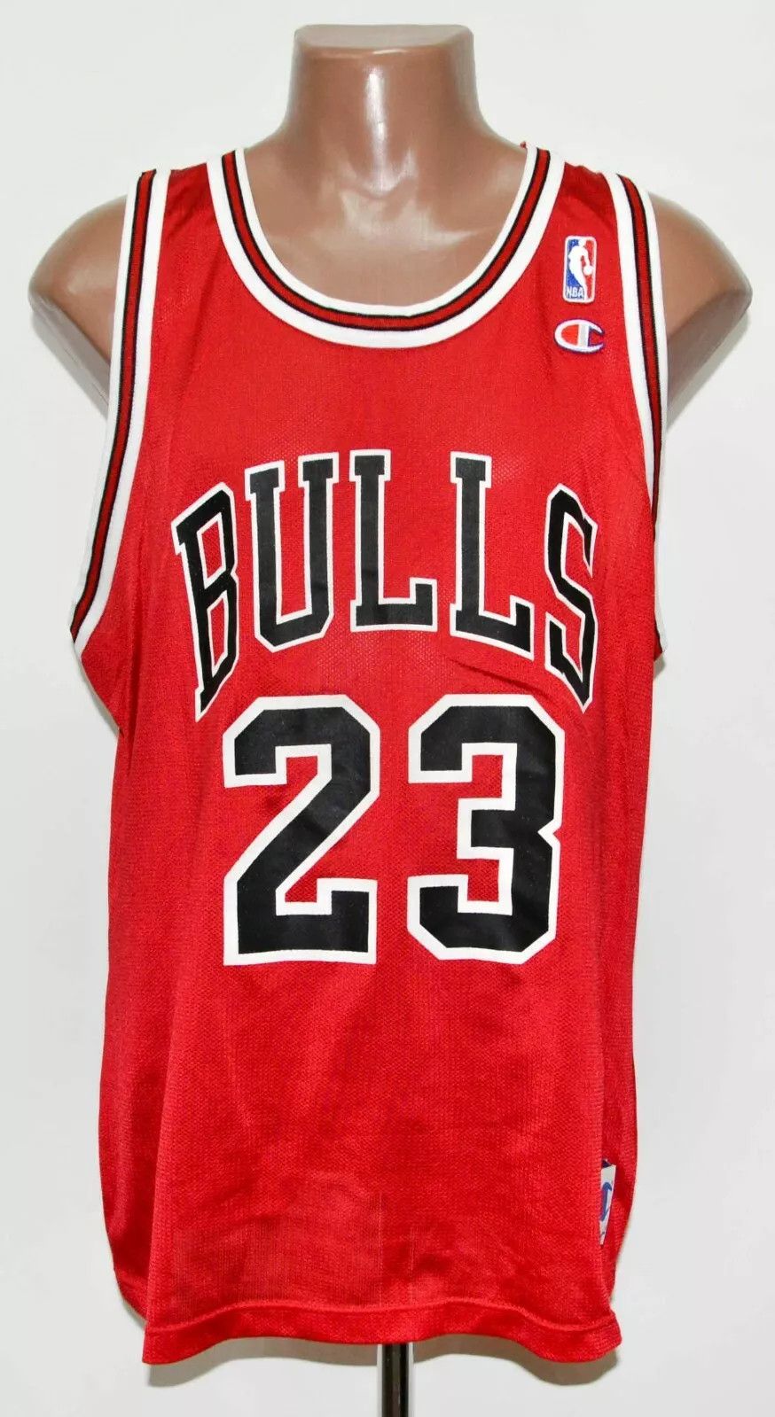 Champion NBA CHICAGO BULLS JERSEY CHAMPION #23 JORDAN SIZE 48 (XL) Size US XL / EU 56 / 4 - 2 Thumbnail