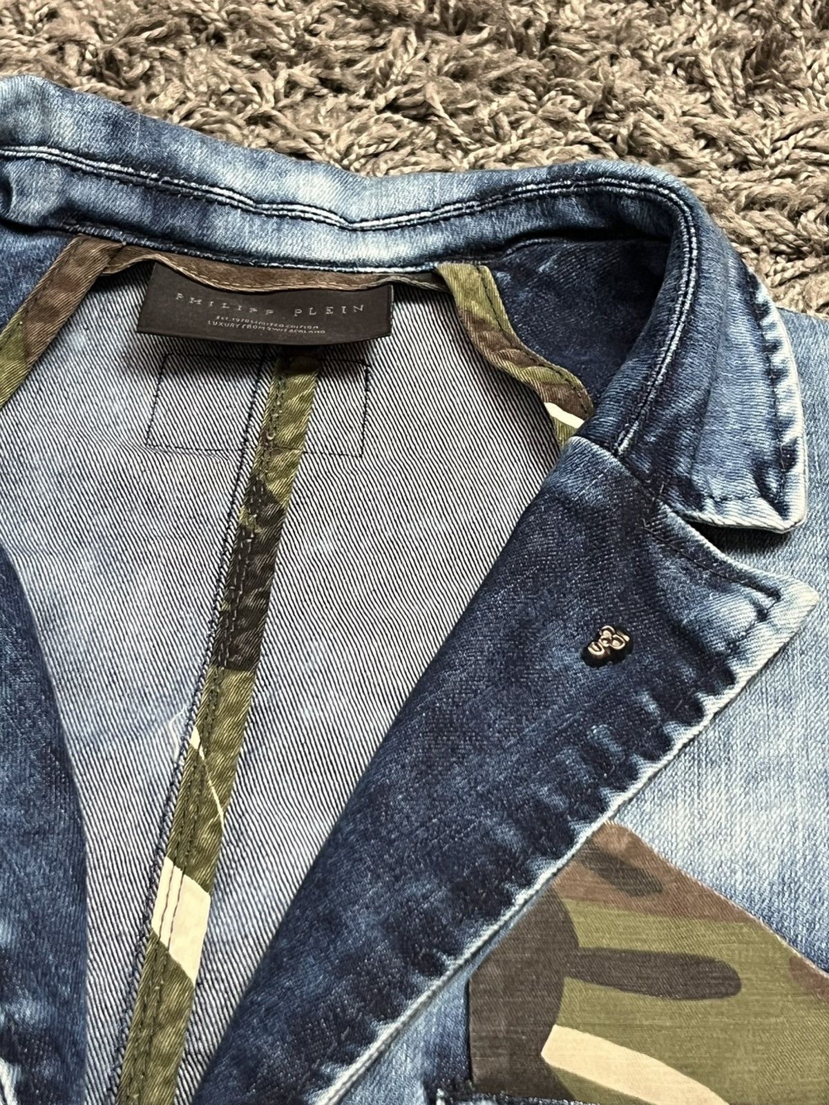Philipp Plein Philipp Plein Distressed Denim Blazer with Camo Details Size 44S - 8 Thumbnail
