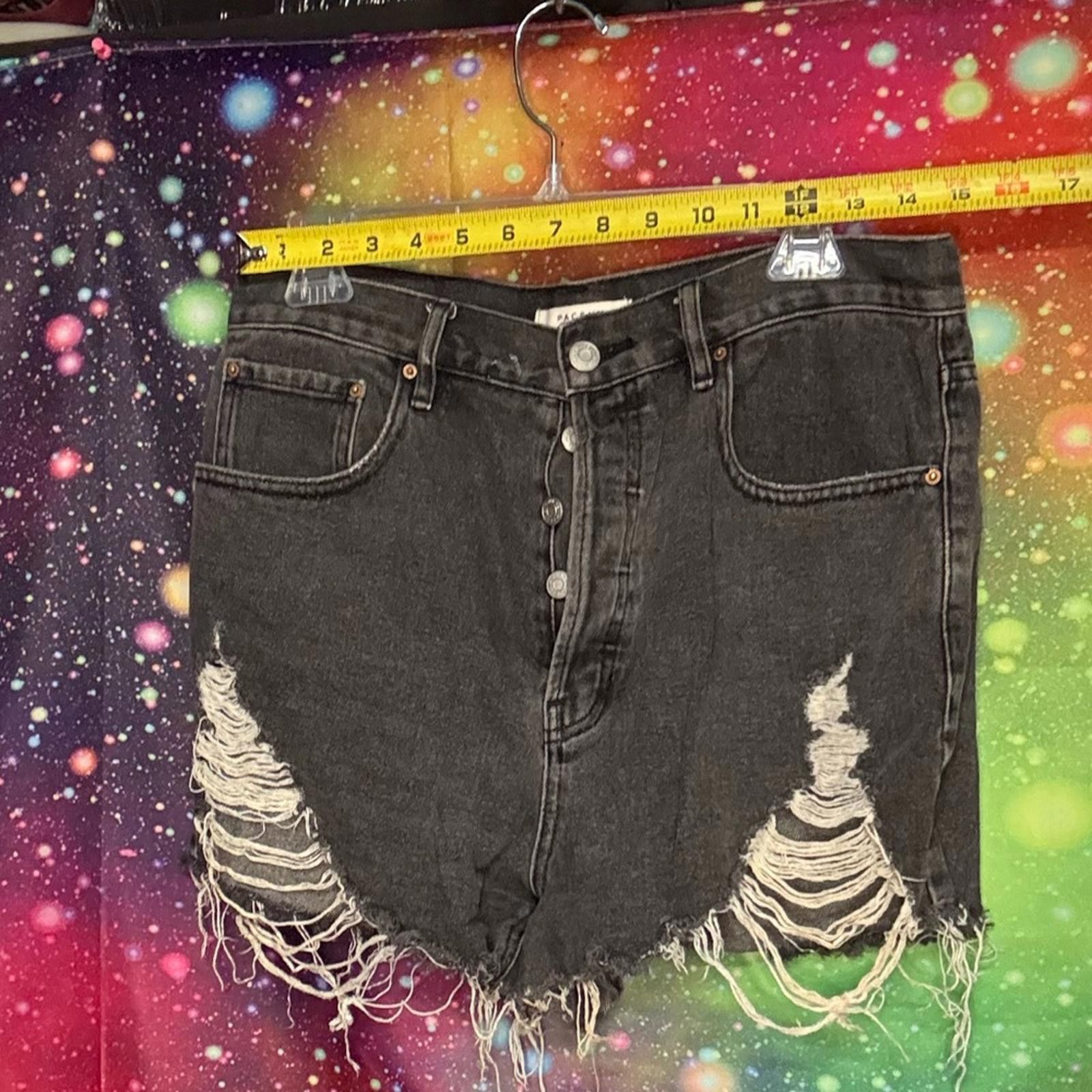 Pacsun PacSun Black Denim Shorts Size 30" / US 8 / IT 44 - 2 Thumbnail