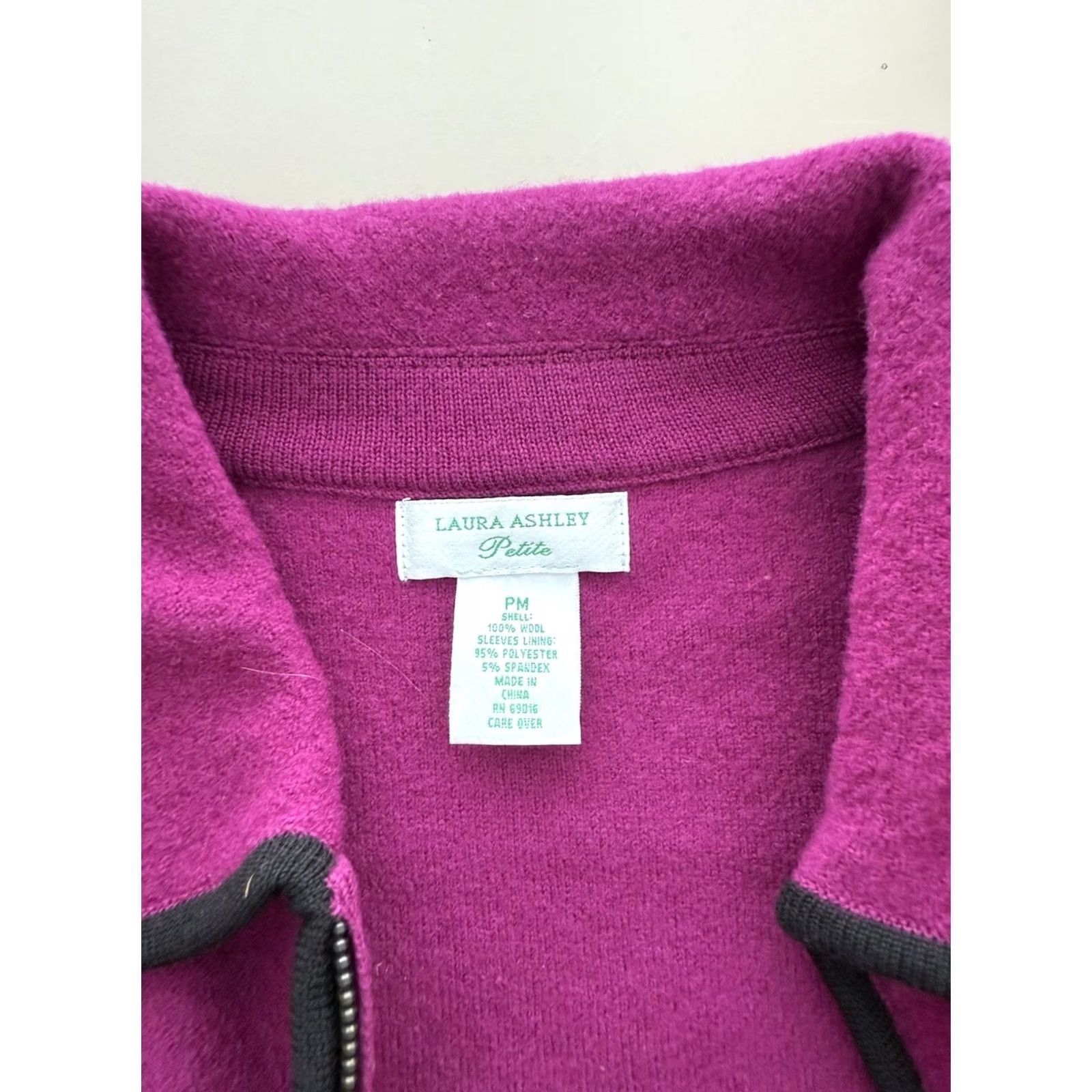 Laura Ashley VINTAGE Laura Ashley Wool Jacket Fuchsia W/Black Trim Women’s PM 90's Y2K Size M / US 6-8 / IT 42-44 - 3 Thumbnail