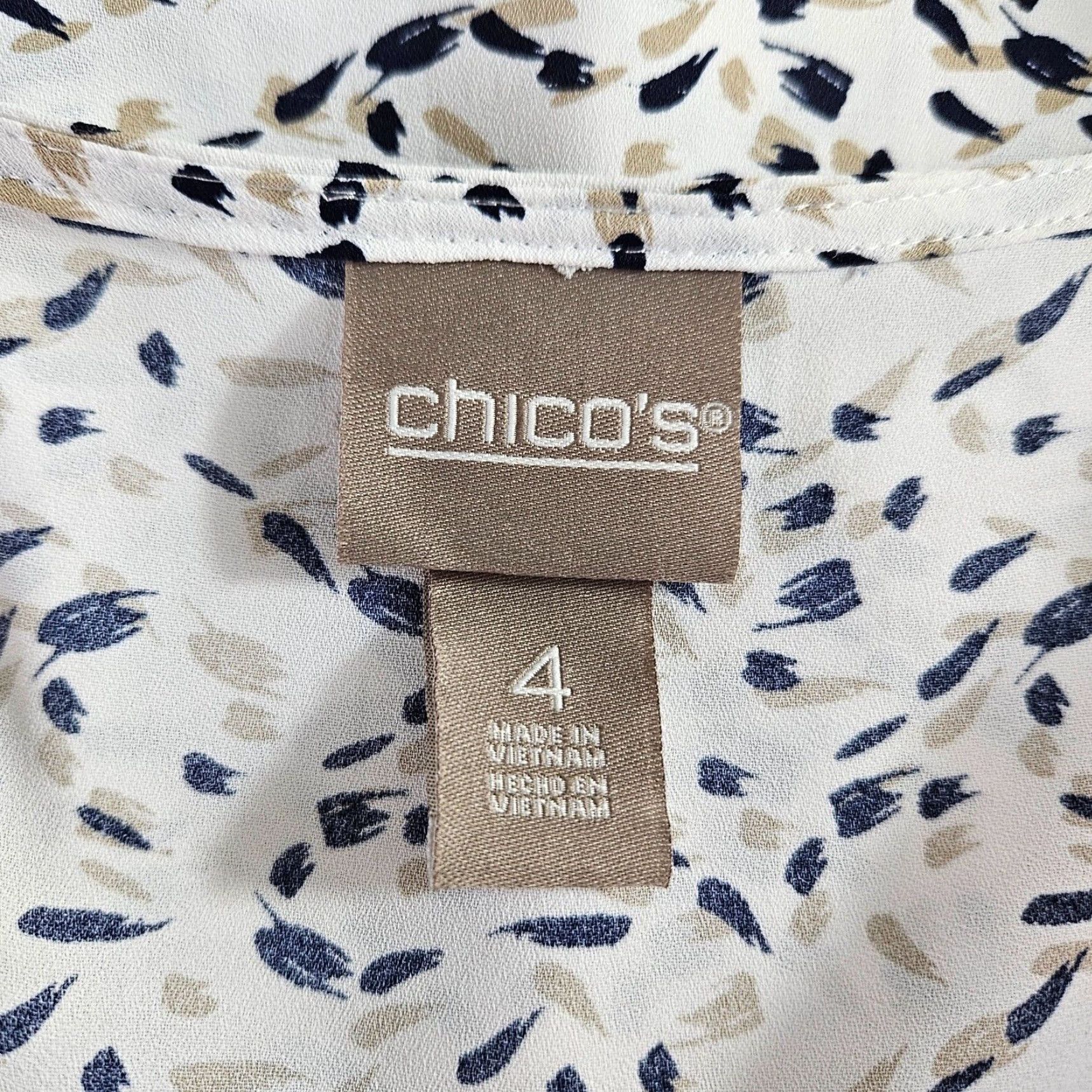 Vintage Chico's Womens Top Blouse 2XL White Tan 3/4 Sleeve V-Neck Shirt Womens 2XL Size XXL / US 16-18 / IT 52-54 - 5 Thumbnail