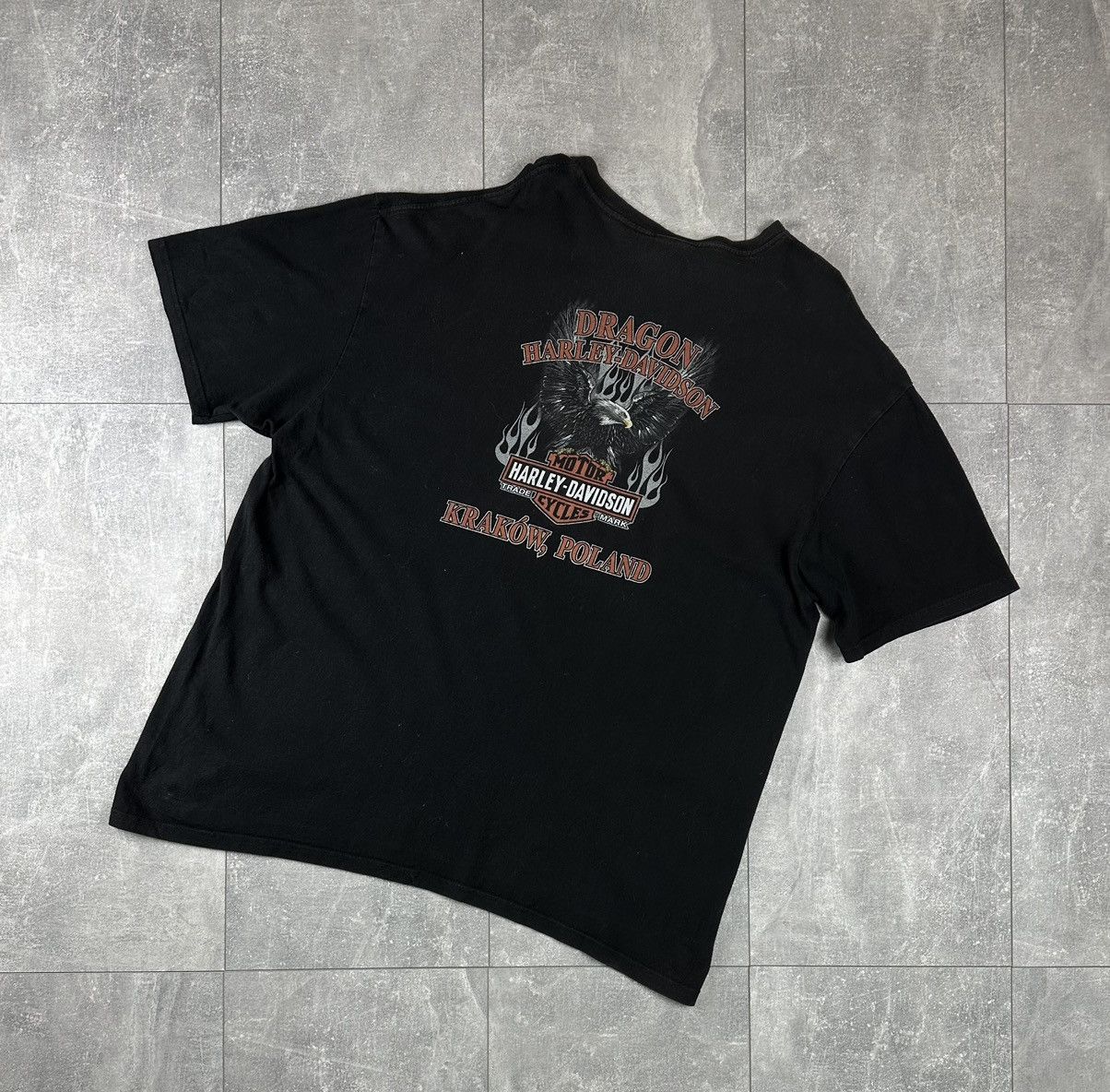 Harley Davidson Harley Davidson Dragon Krakow Poland Overprint Logo T-Shirt Size US XXL / EU 58 / 5 - 2 Thumbnail