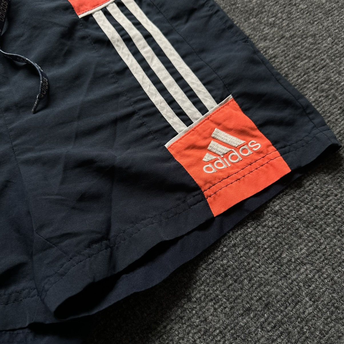 Adidas VTG Kids Adidas Shorts Size 152 90s USA Y2K Hype Trend Staff Size US 26 / EU 42 - 4 Thumbnail
