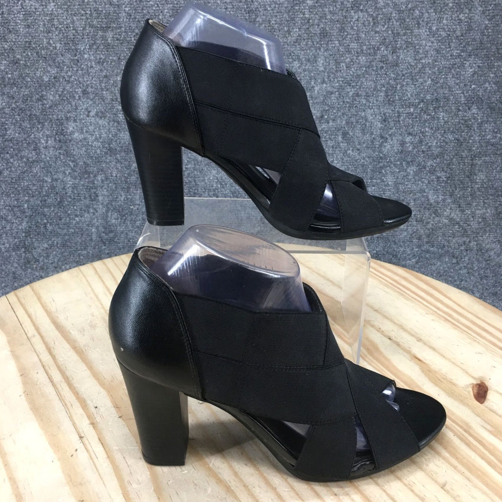Vintage LifeStride Sandals Womens 8 M Nominal Criss Cross Pumps Black Heeled Casual Size US 8 / IT 38 - 2 Thumbnail