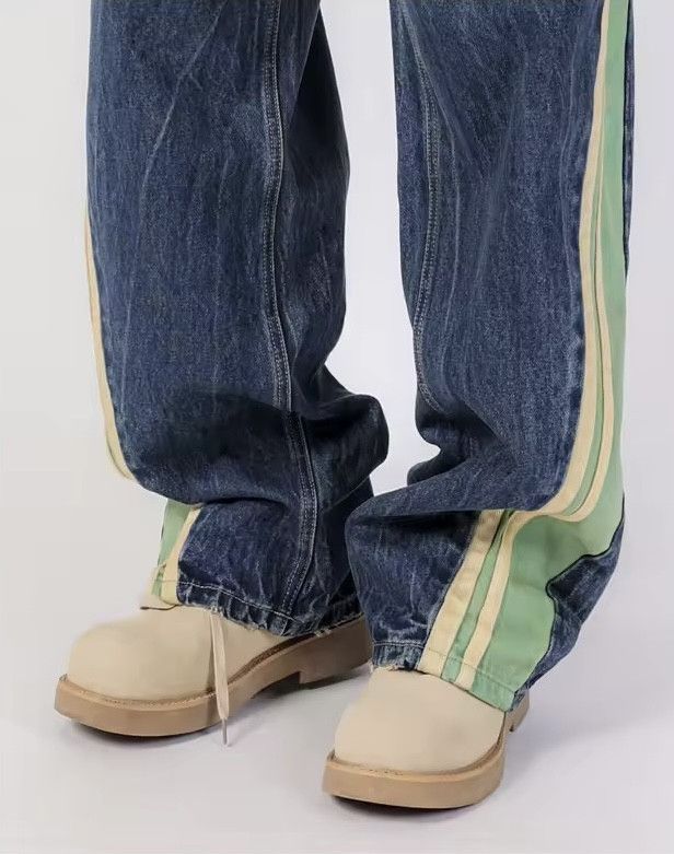 Stripe Patch Wide Leg Straight Washed Jean