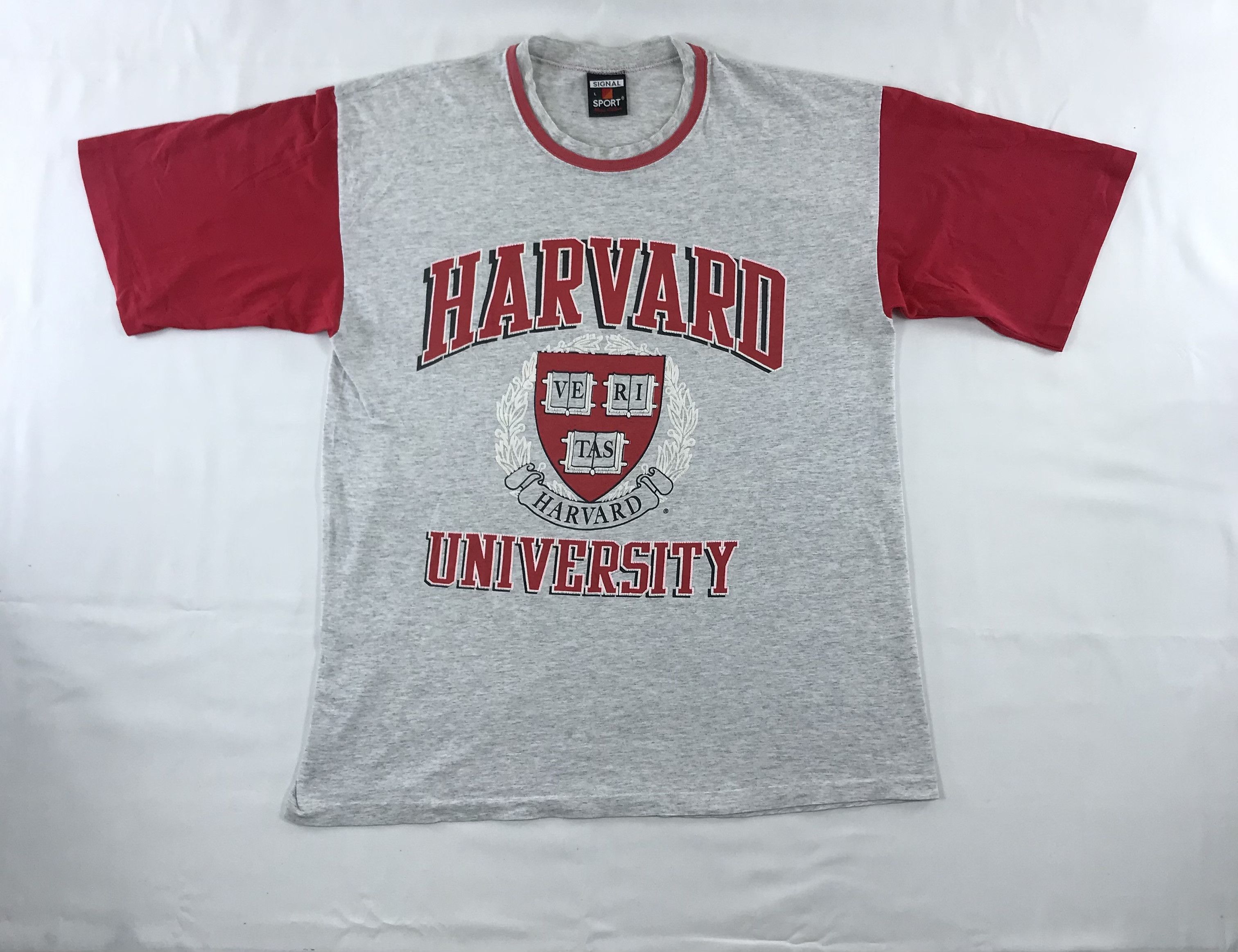 Signal Sport Vintage Signal Sport x Harvard University Logo Tee Size US L / EU 52-54 / 3 - 1 Thumbnail