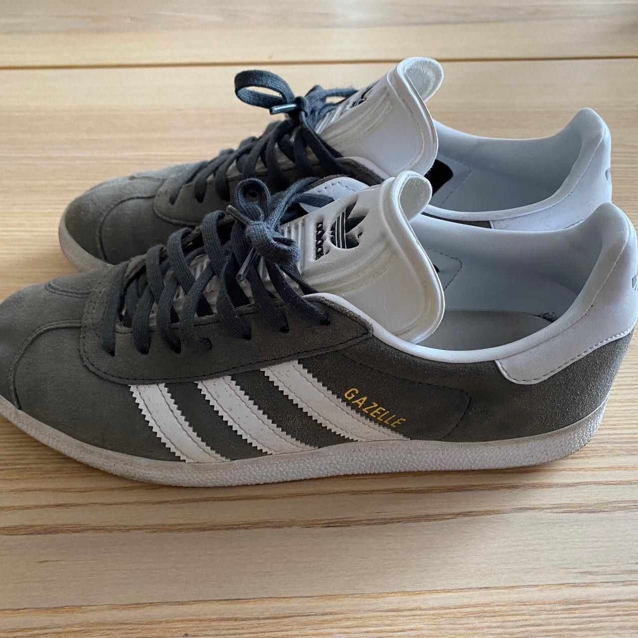 Adidas Adidas Gazelle Size US 8.5 / EU 41-42 - 1 Thumbnail