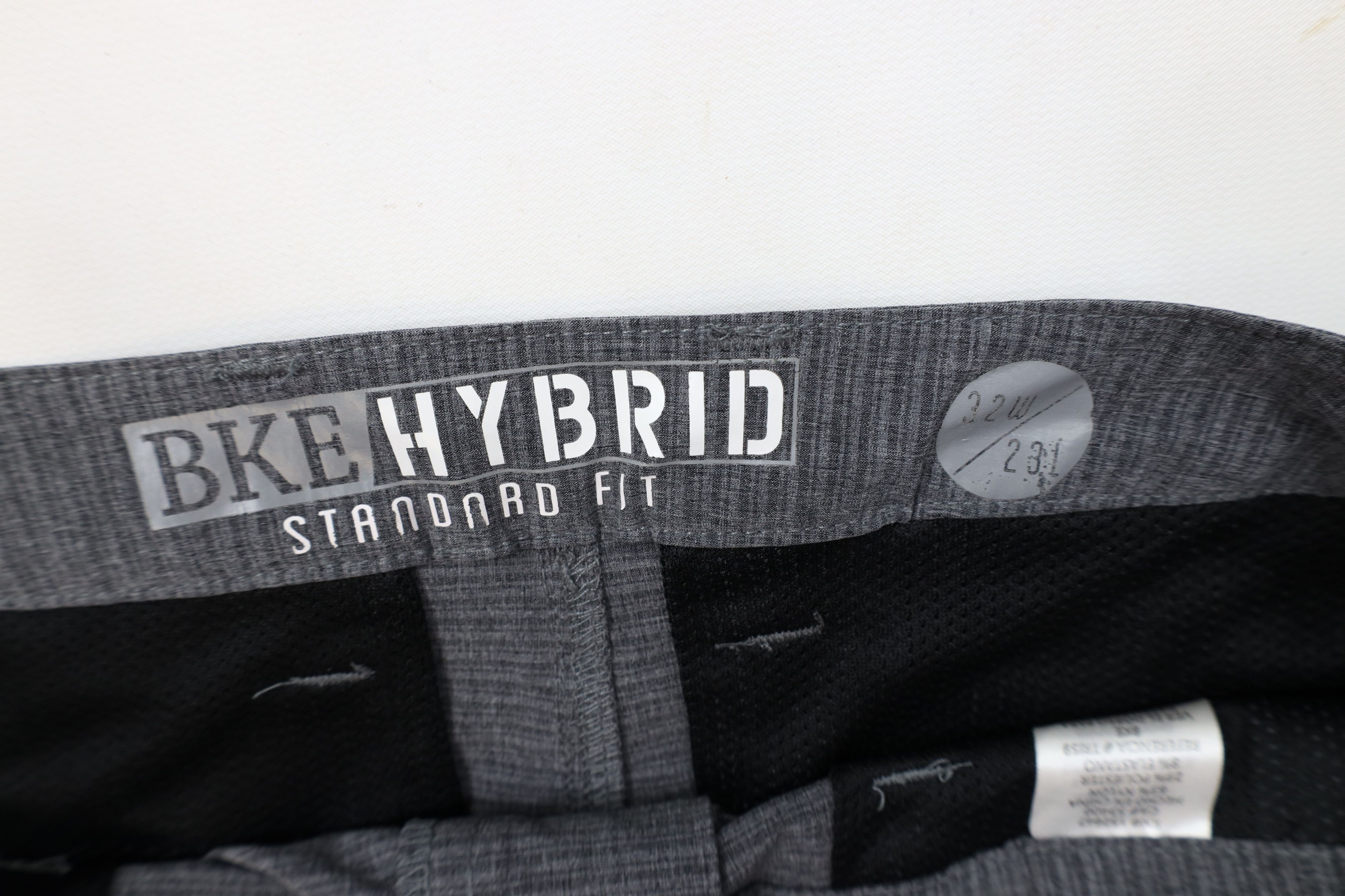 Vintage Buckle BKE Striped Stretch Standard Fit Hybrid Shorts Gray Size US 32 / EU 48 - 6 Thumbnail