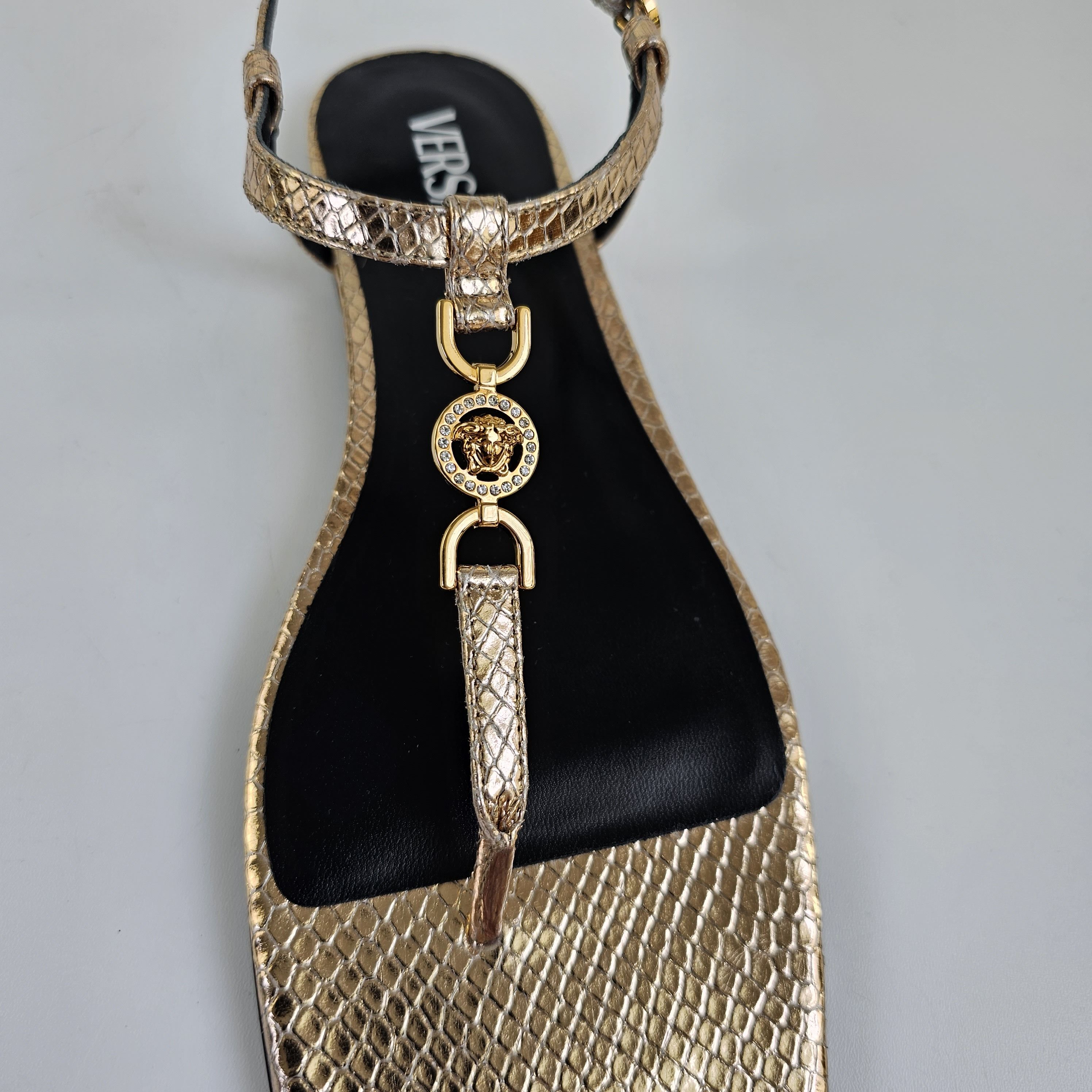 Versace Versace Medusa '95 Gold Leather Flat Sandals New Size US 7 / IT 37 - 9 Thumbnail
