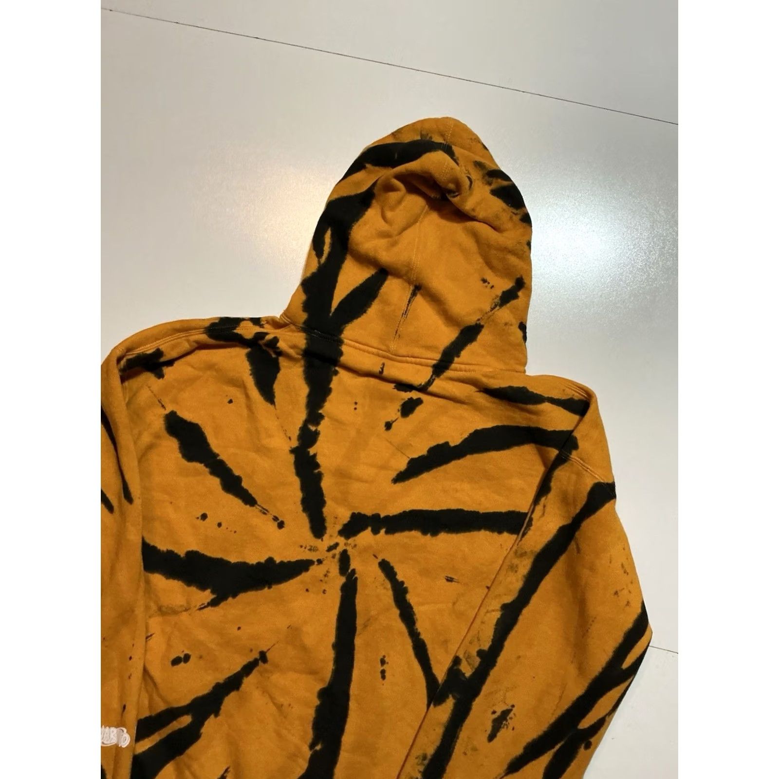 Hypland VINTAGE Hypland X Naruto Hoodie XL Pullover Black Yellow Tie Dye Fleece Anime Mens Hooded Shirt 60 Chest 28 Shoulder to Hem Size US XL / EU 56 / 4 - 4 Thumbnail