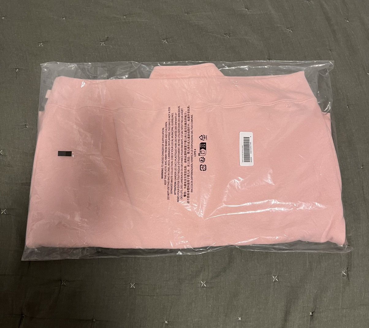 Supreme Supreme Shop Flag Half Zip Pullover Pink Size Medium Size US M / EU 48-50 / 2 - 2 Thumbnail