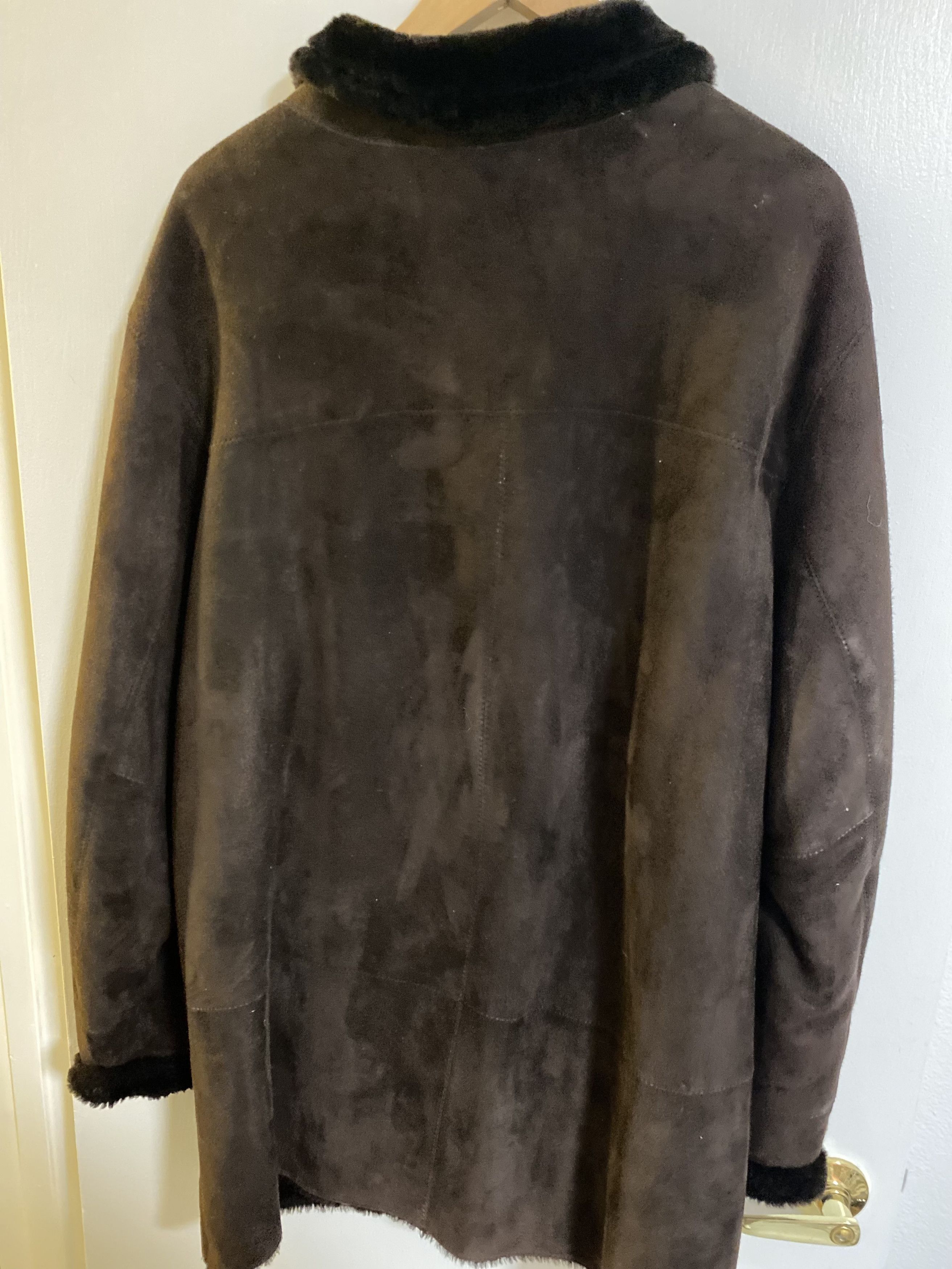 Banana Republic Banana Republic Shearling 3/4 jacket Brwn SizeL Ex cond $300 Size US L / EU 52-54 / 3 - 3 Thumbnail
