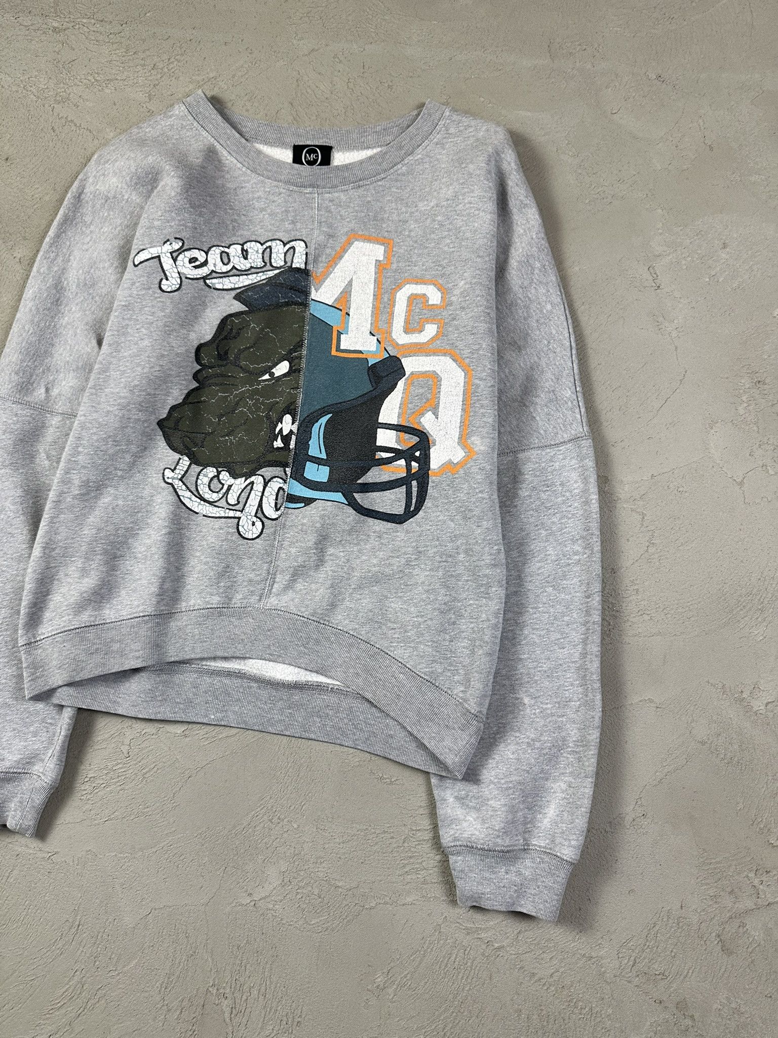Alexander McQueen × Designer MCQ Alexander McQueen Logo Graphic Boxy Crewneck Size S / US 4 / IT 40 - 4 Thumbnail