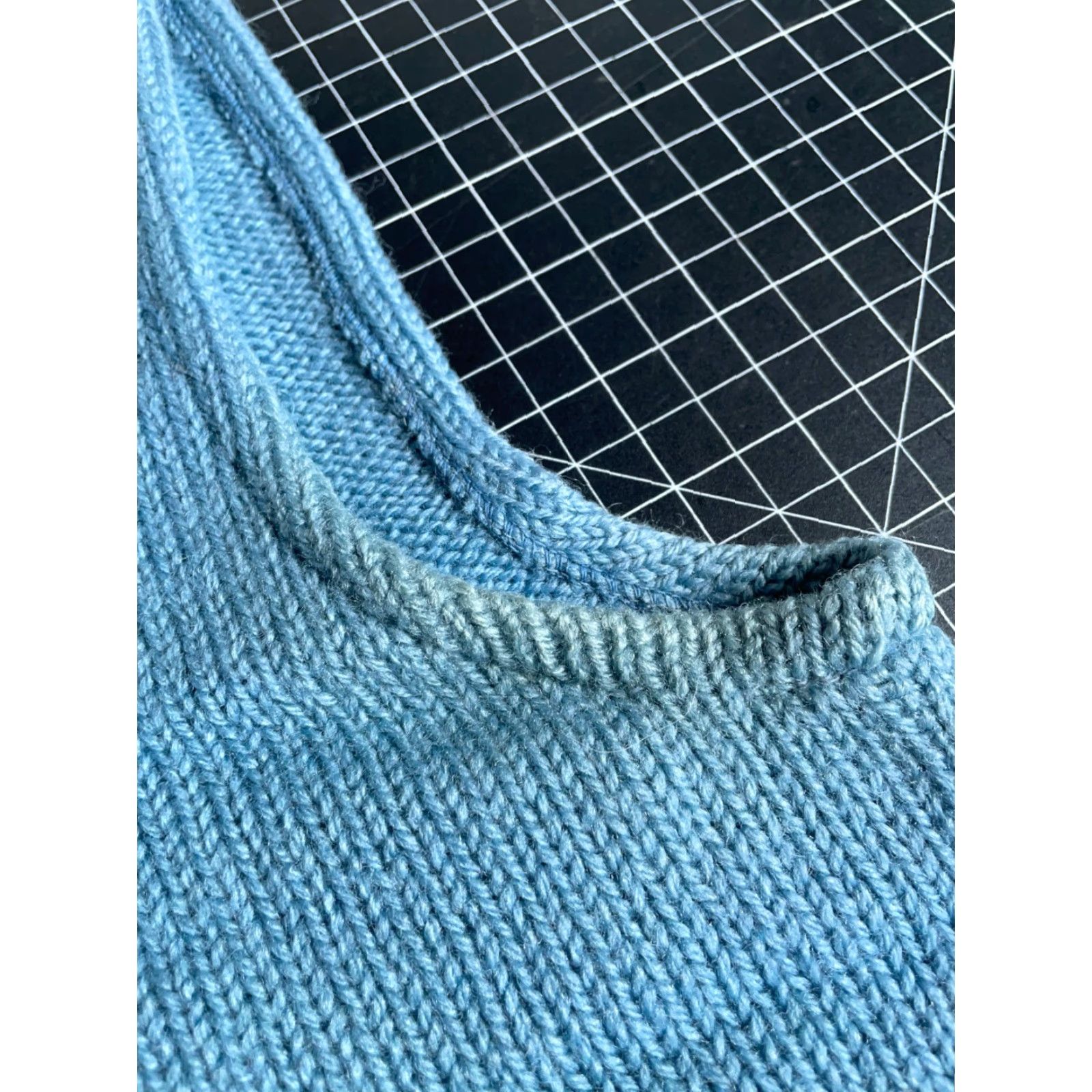 Sears VINTAGE Kings Road Wool Sweater Vest Men’s Medium Blue Cable Knit Sears Lightweight Shirt Adult Medium Blue Cable Knit Vest Mens Size US M / EU 48-50 / 2 - 6 Thumbnail