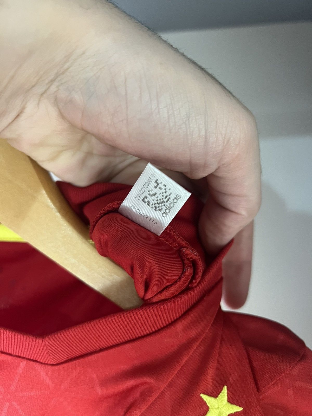 Adidas VINTAGE ADIDAS SPAIN SOCCER JERSEY RETRO BARCELONA Y2K 90s Size US S / EU 44-46 / 1 - 6 Thumbnail