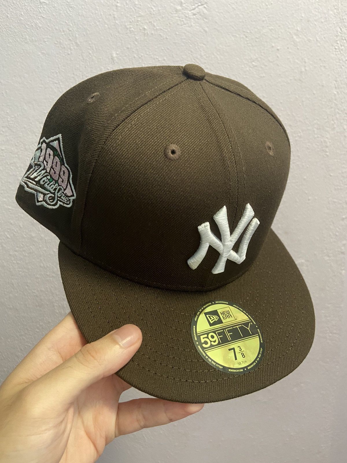 MLB × MyFitteds × New Era 7 3/8 - New York Yankees Brown Pink Brim Fitted Hat Cap 1999 Size ONE SIZE - 6 Thumbnail