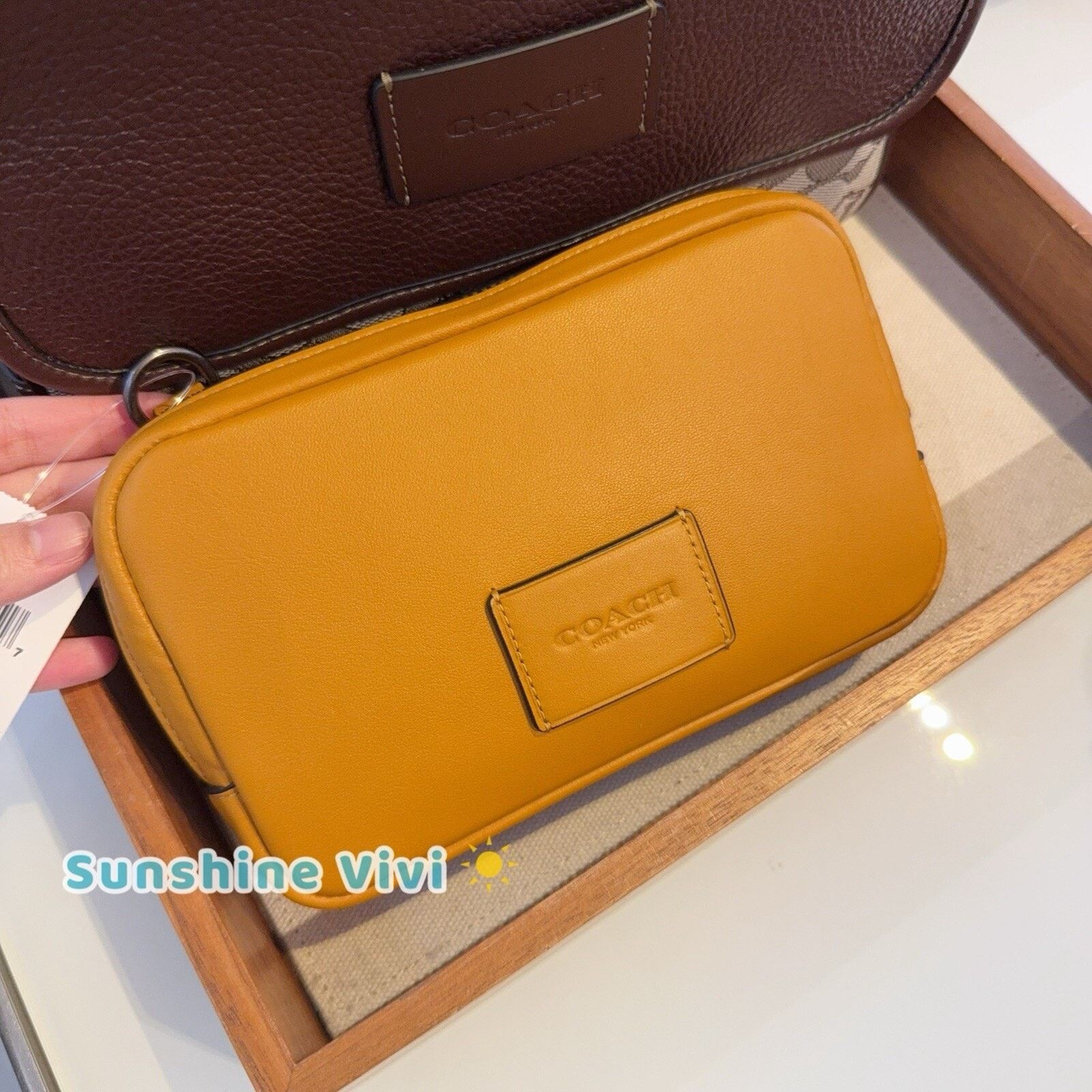 NWT COACH Crossbody CM170 Shoulder Bag Leather Mustard