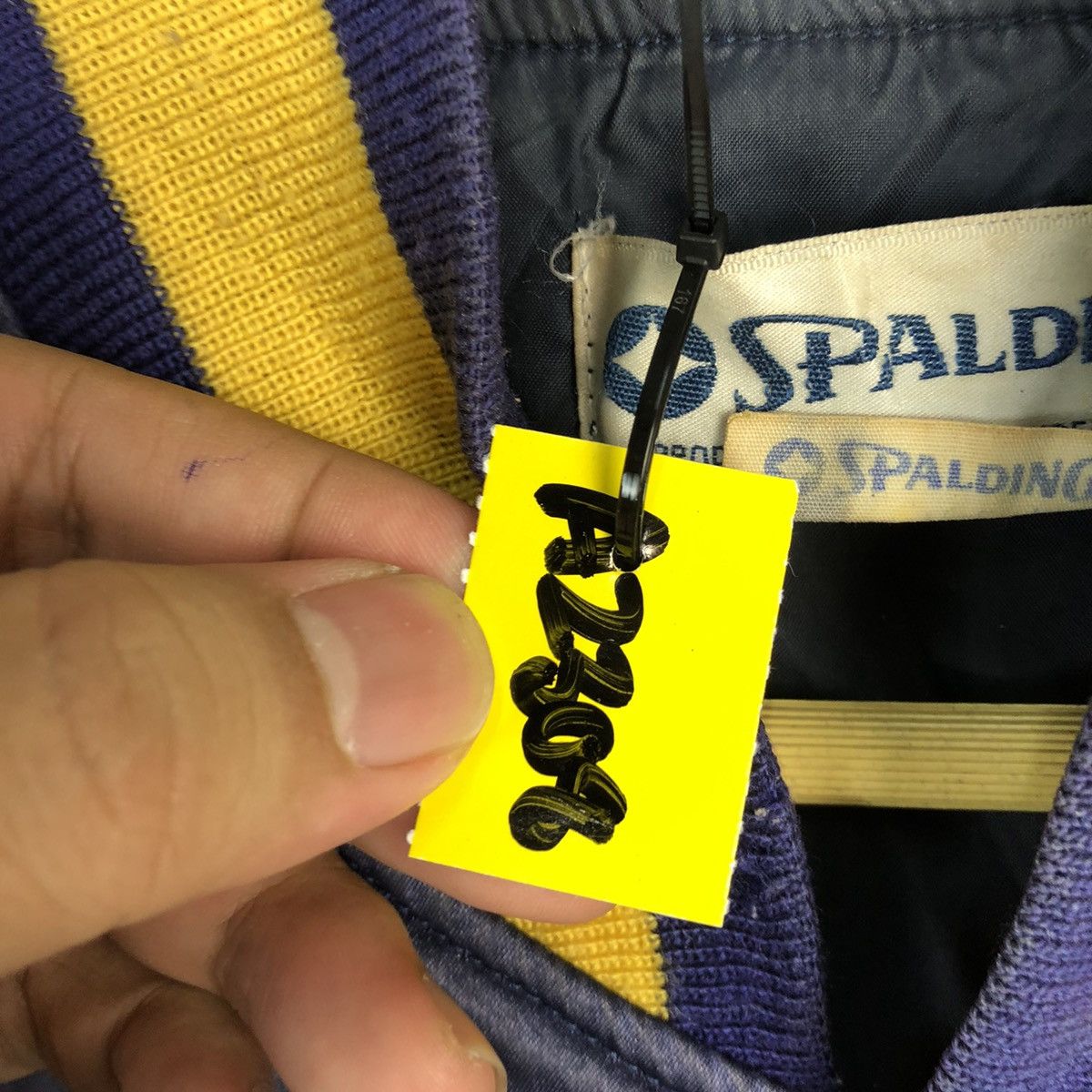 Spalding Spalding vintage sweater Blue Bombers Jacket #A2308 Size US L / EU 52-54 / 3 - 9 Thumbnail