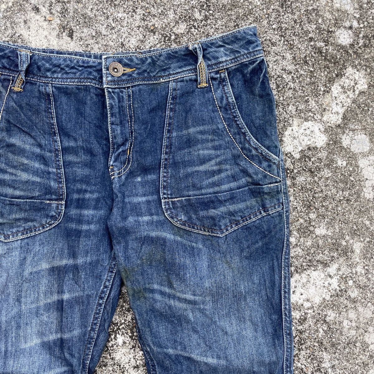 Japanese Brand Vintage In The Groove Buckle Belt Denim Jeans Size US 34 / EU 50 - 2 Thumbnail