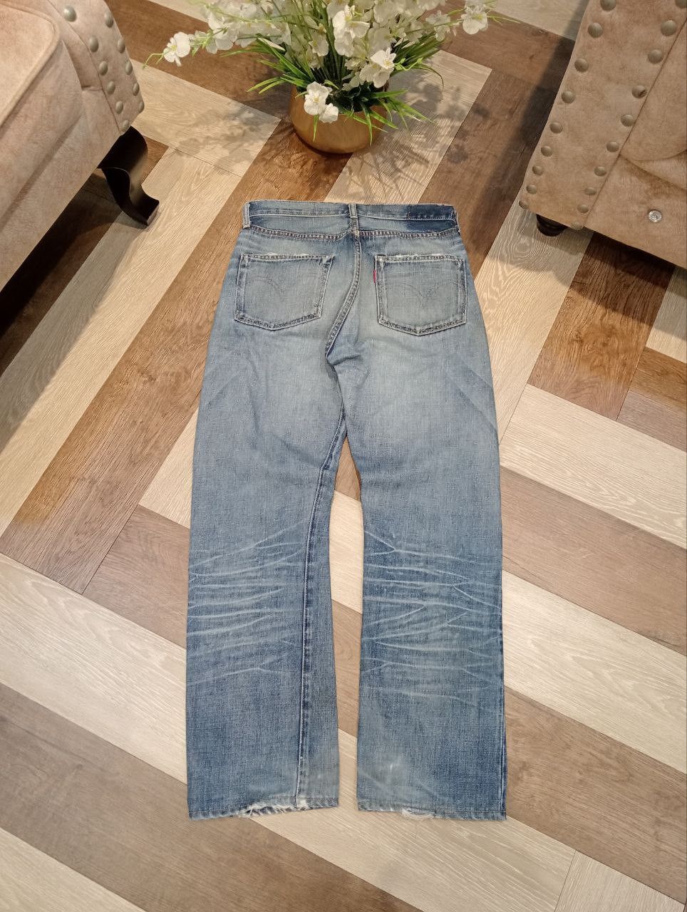 Levi's Vintage Clothing LEVI'S VINTAGE 501 CAPITAL E SELVEDGE BLUE DENIM JEANS Size US 30 / EU 46 - 12 Thumbnail