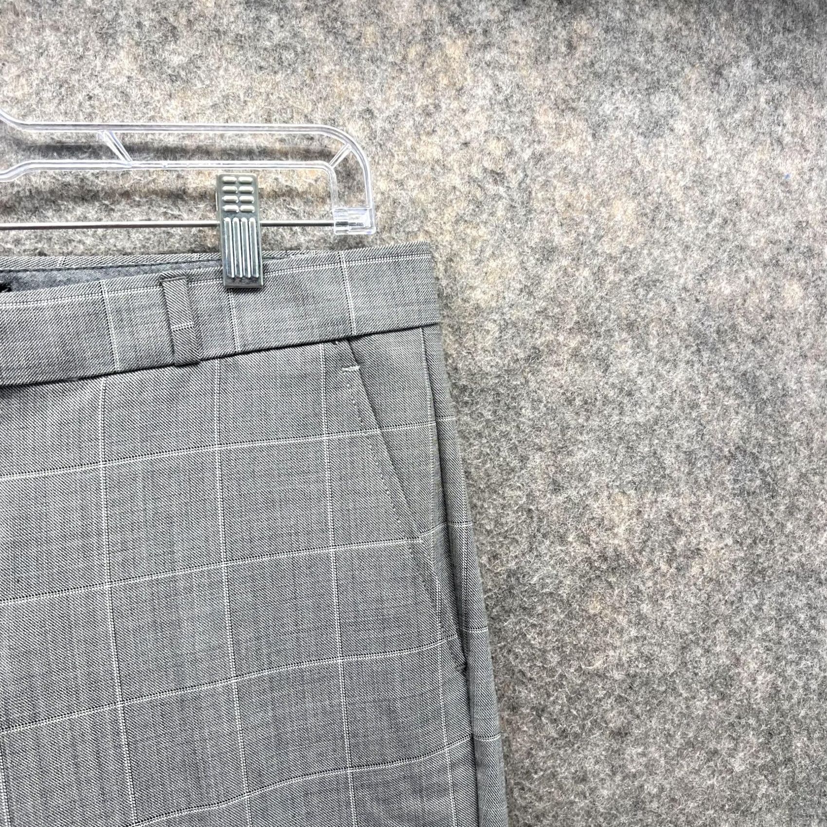 Banana Republic Banana Republic Pants Women 8 Gray Wool Chino Straight Rise Mid 34 in Inseam 30 in Button Zip Pockets Size 30" / US 8 / IT 44 - 4 Thumbnail