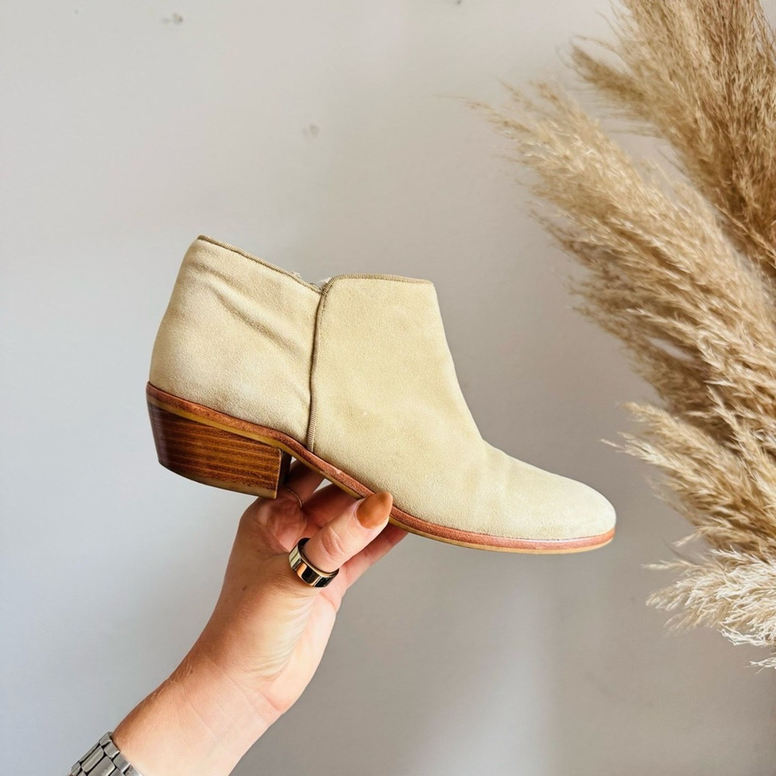Sam Edelman SAM EDELMAN Beige Tan Suede Leather $170 Boot Booties Shoe 6 Size US 6 / IT 36 - 1 Thumbnail