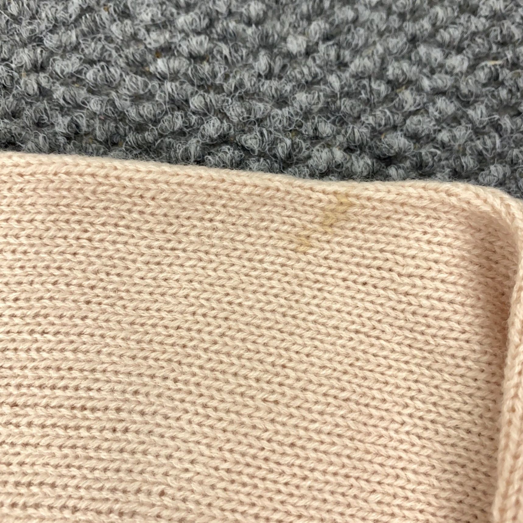 Vintage VINTAGE Cellini Sweater Cardigan Womens Small Pink Acrylic Hand Loomed 60s Cable Knit Size S / US 4 / IT 40 - 2 Thumbnail