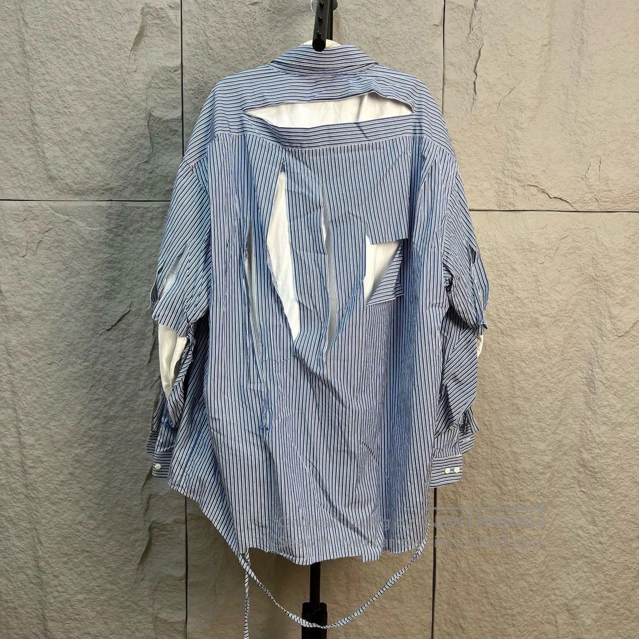 Balenciaga balenciaga blue striped shirt with white underlayer. Size US S / EU 44-46 / 1 - 2 Thumbnail