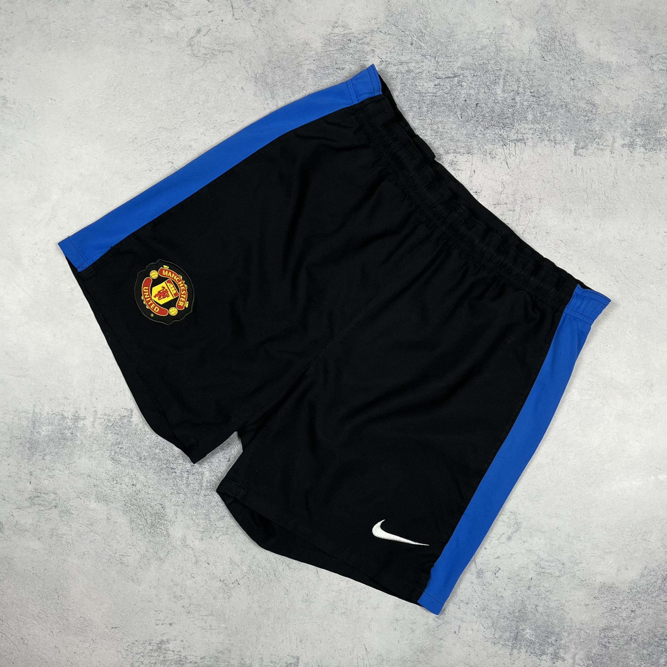 Nike Nike Manchester United Away Soccer Shorts 2009/2010 Size US 32 / EU 48 - 3 Thumbnail