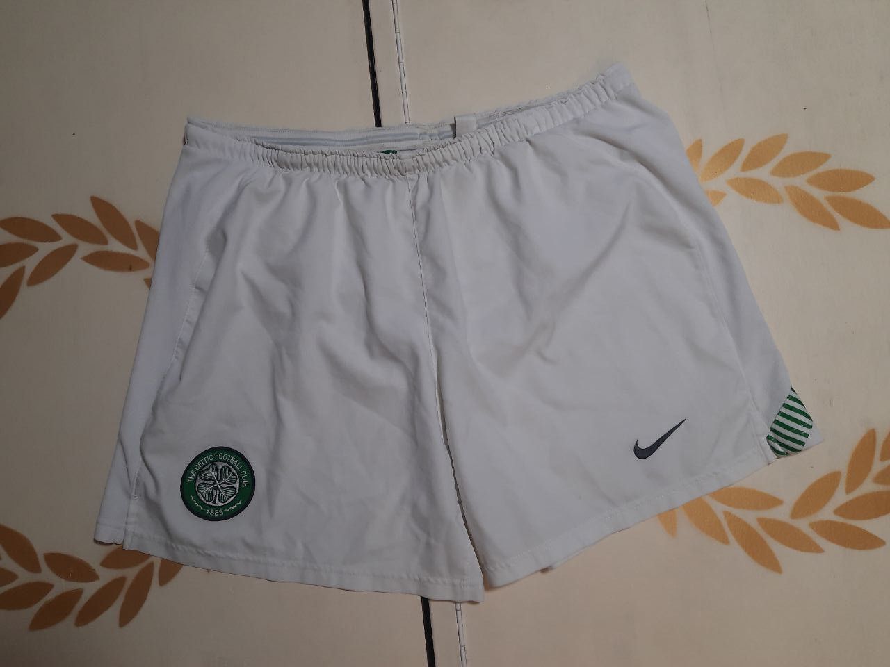 Nike Nike Celtic FC Shorts 2005-2006 Size US 38 / EU 54 - 1 Thumbnail