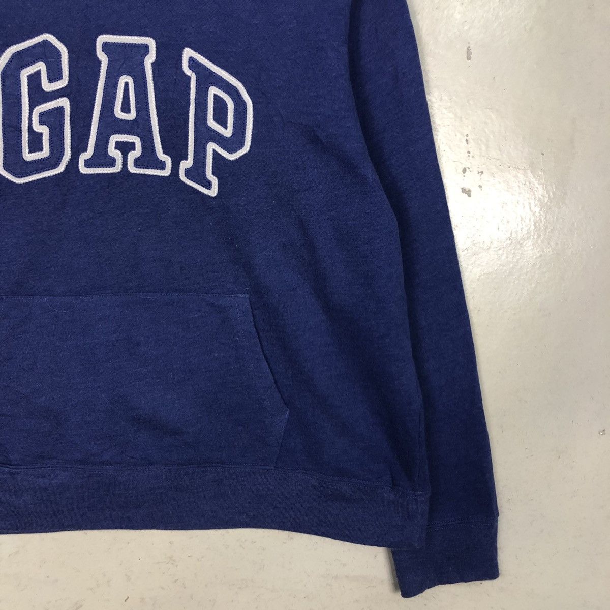 📌Vintage Hoodie Pull Over Sweater Gap Spell Out Big Logo