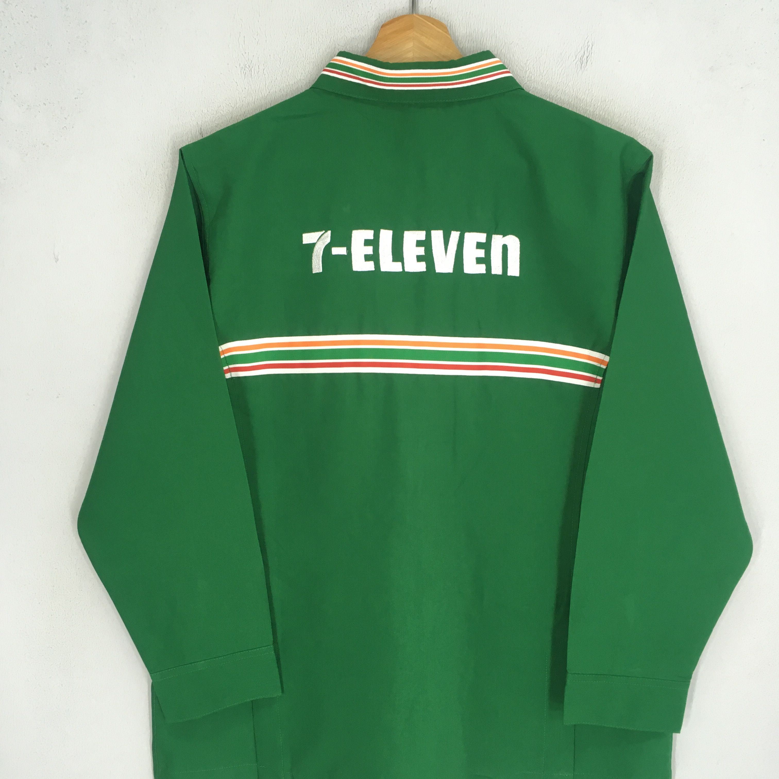 Japanese Brand Vintage 7-Eleven Convenience Store Workers Shirt Size US L / EU 52-54 / 3 - 8 Thumbnail
