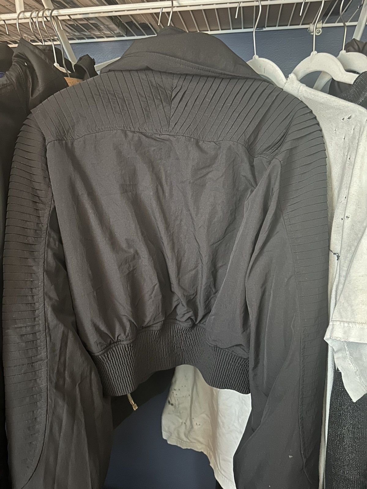 Han Kjobenhavn Hans Kjovenhaven pleated bomber In black Size US M / EU 48-50 / 2 - 2 Thumbnail