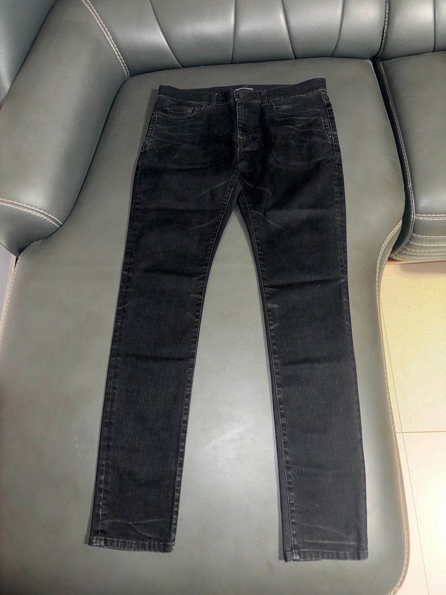 Saint Laurent Paris Saint Laurent Black Slim Fit Denim Pants Size US 34 / EU 50 - 1 Thumbnail