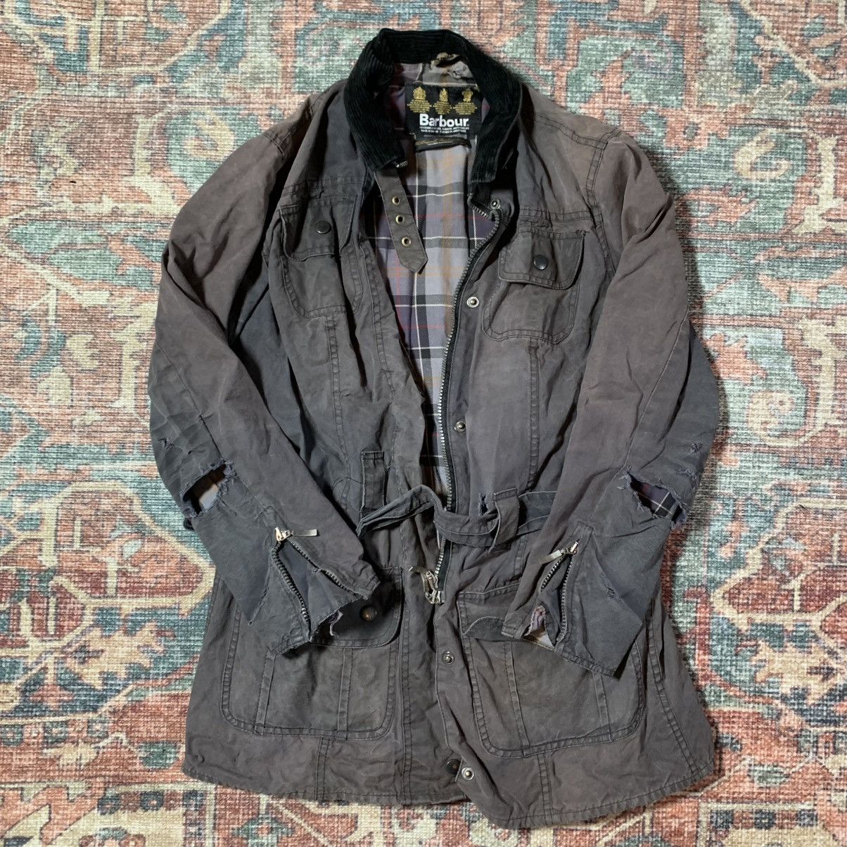Barbour Barbour Utility Waxed Cotton Belted Jacket Womens *THRASHED* Size M / US 6-8 / IT 42-44 - 1 Thumbnail
