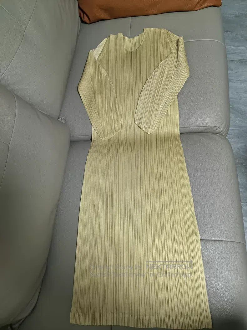 Other Issey Miyake Gold dress Size M / US 6-8 / IT 42-44 - 1 Thumbnail