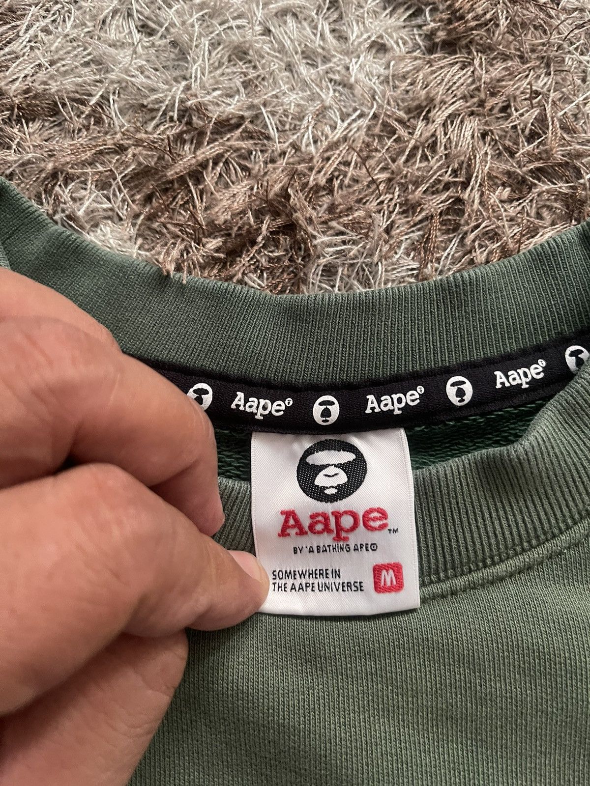 Bape 🇯🇵AAPE UNVS BY A BATHING APE EMBROIDERY CREWNECK Size US M / EU 48-50 / 2 - 10 Thumbnail