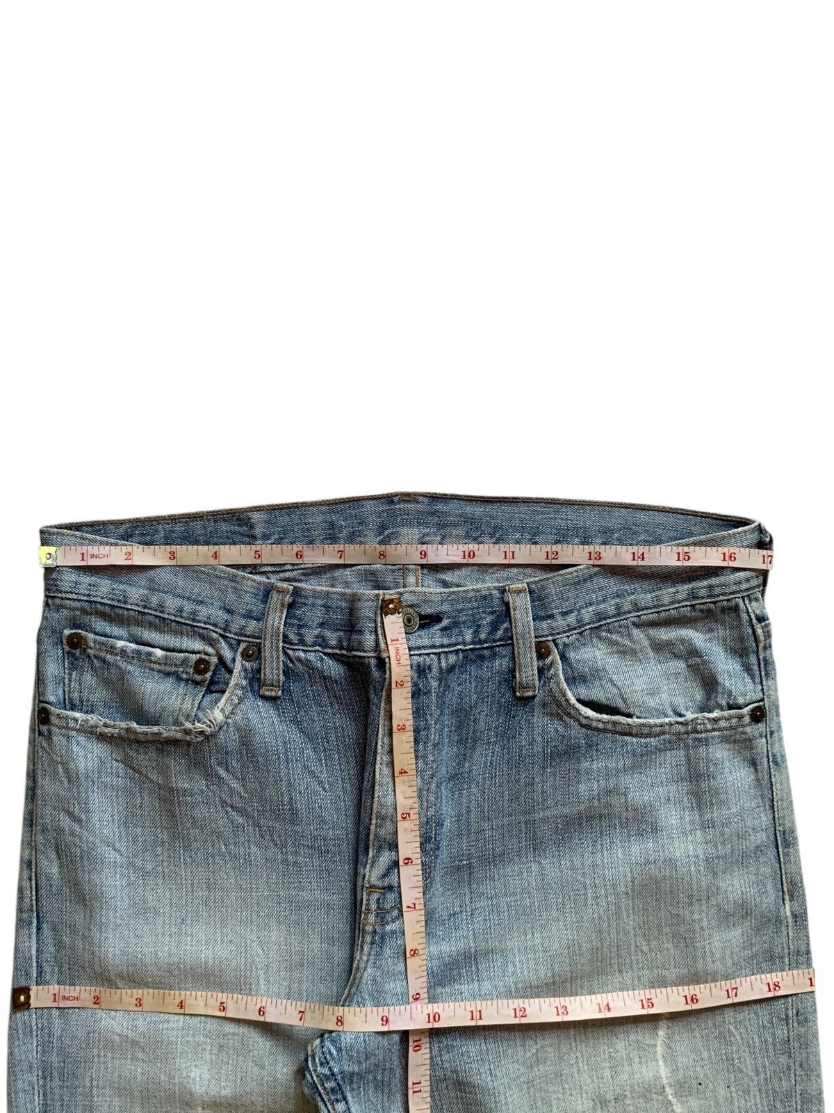 Levi's × Levi's Vintage Clothing Vintage 90s Levis Faded Blue Wash Distressed Baggy Jeans Size US 34 / EU 50 - 12 Thumbnail