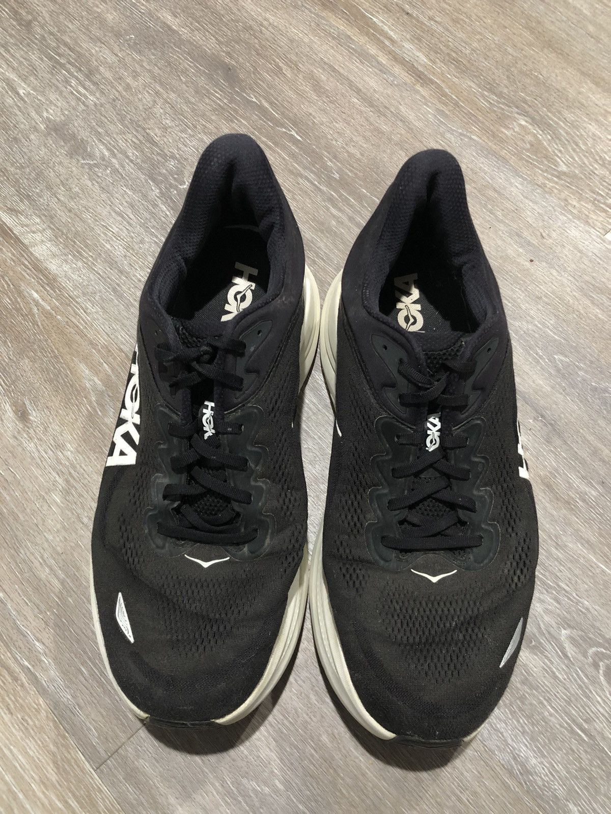Hoka Hoka Bondi 9 Shoes Mens Size 15 2E Wide Black White Running Size US 15 / EU 48 - 2 Thumbnail