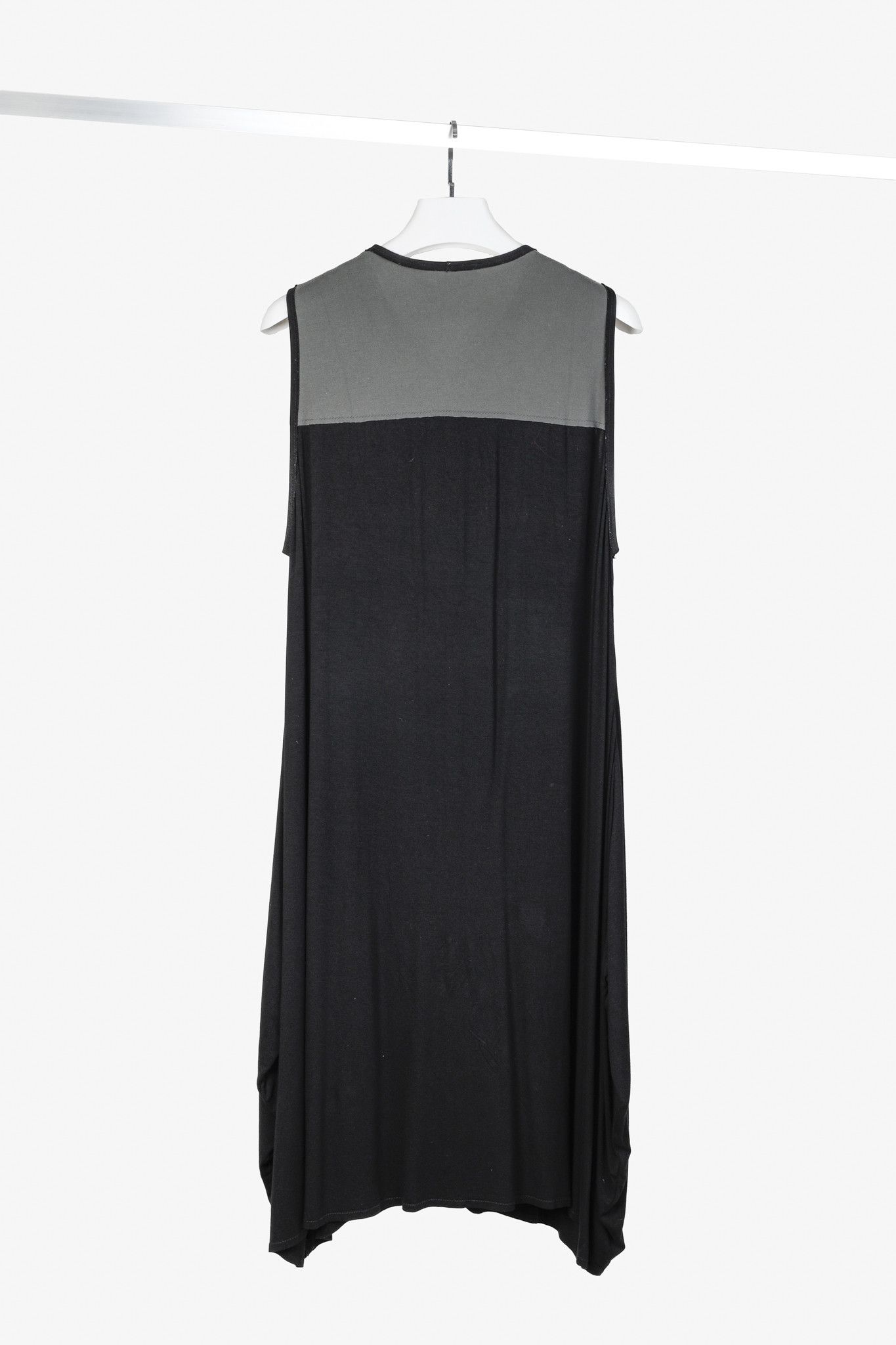 Marie Saint Pierre Marie Saint Pierre Black Jersey Sleeveless Maxi Dress Size L / US 10 / IT 46 - 2 Thumbnail