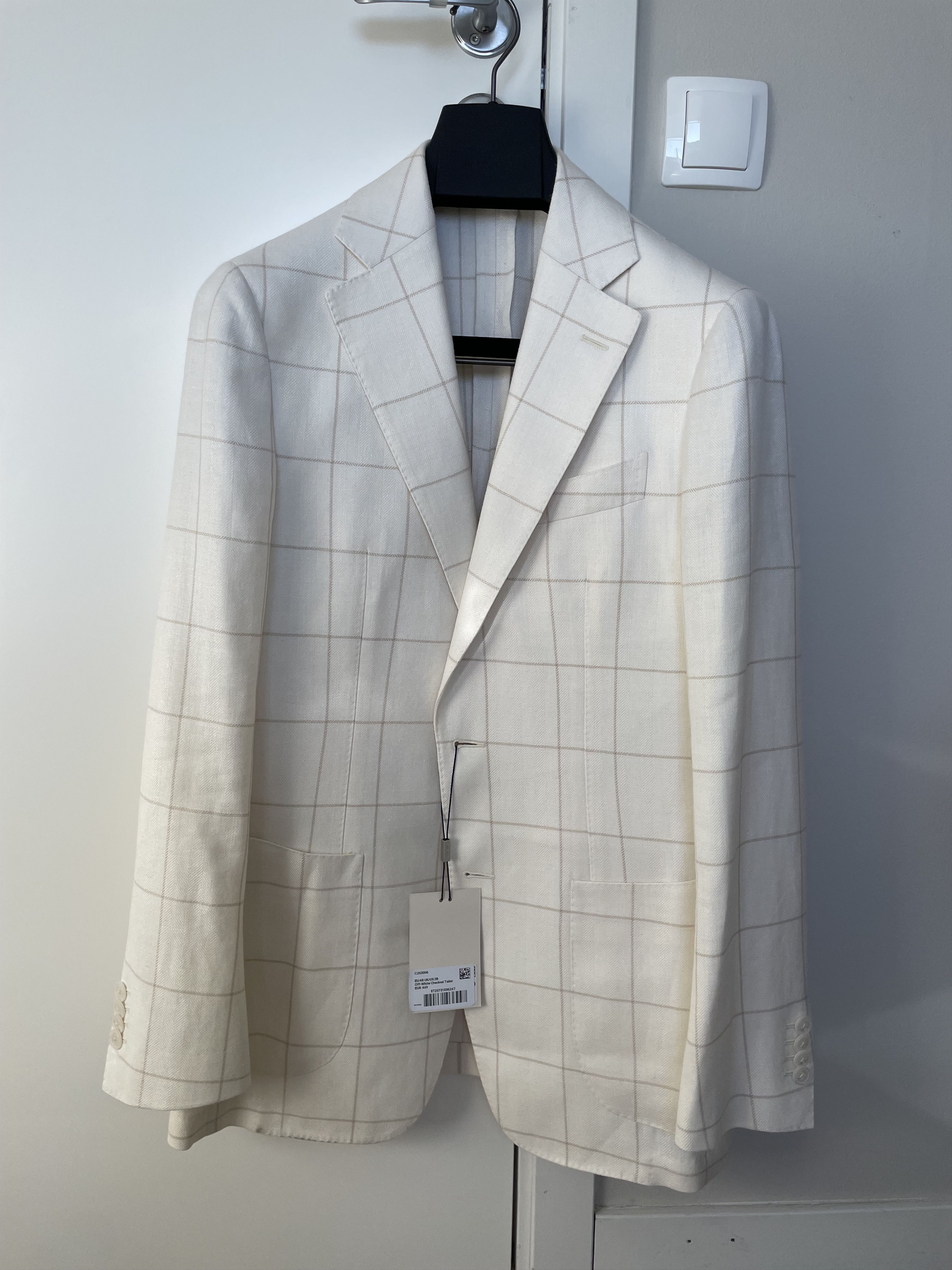 Suitsupply NWT Suitsupply cream overchecked jacket, size 38R\EU48 Size 38R - 1 Thumbnail