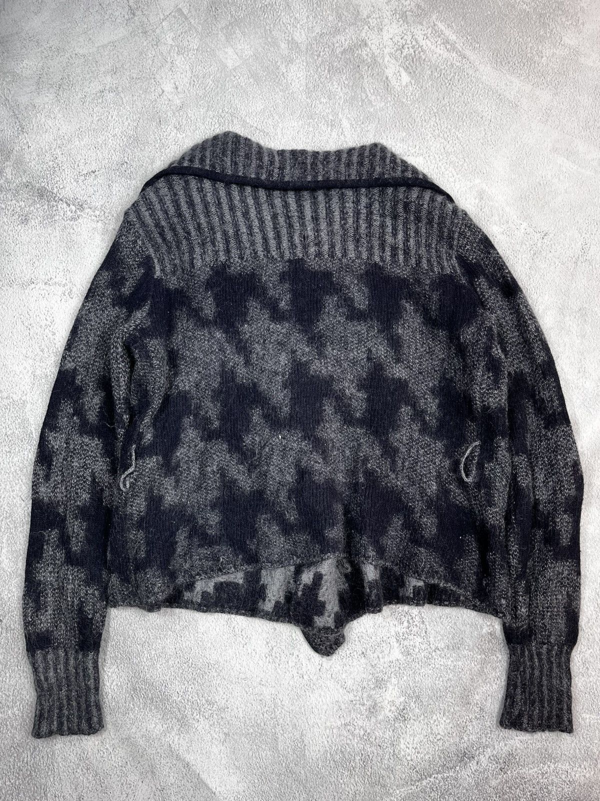 Max Mara Vintage Y2K Max Mara asymmetric wool cardigan for Japan S Size S / US 4 / IT 40 - 5 Thumbnail