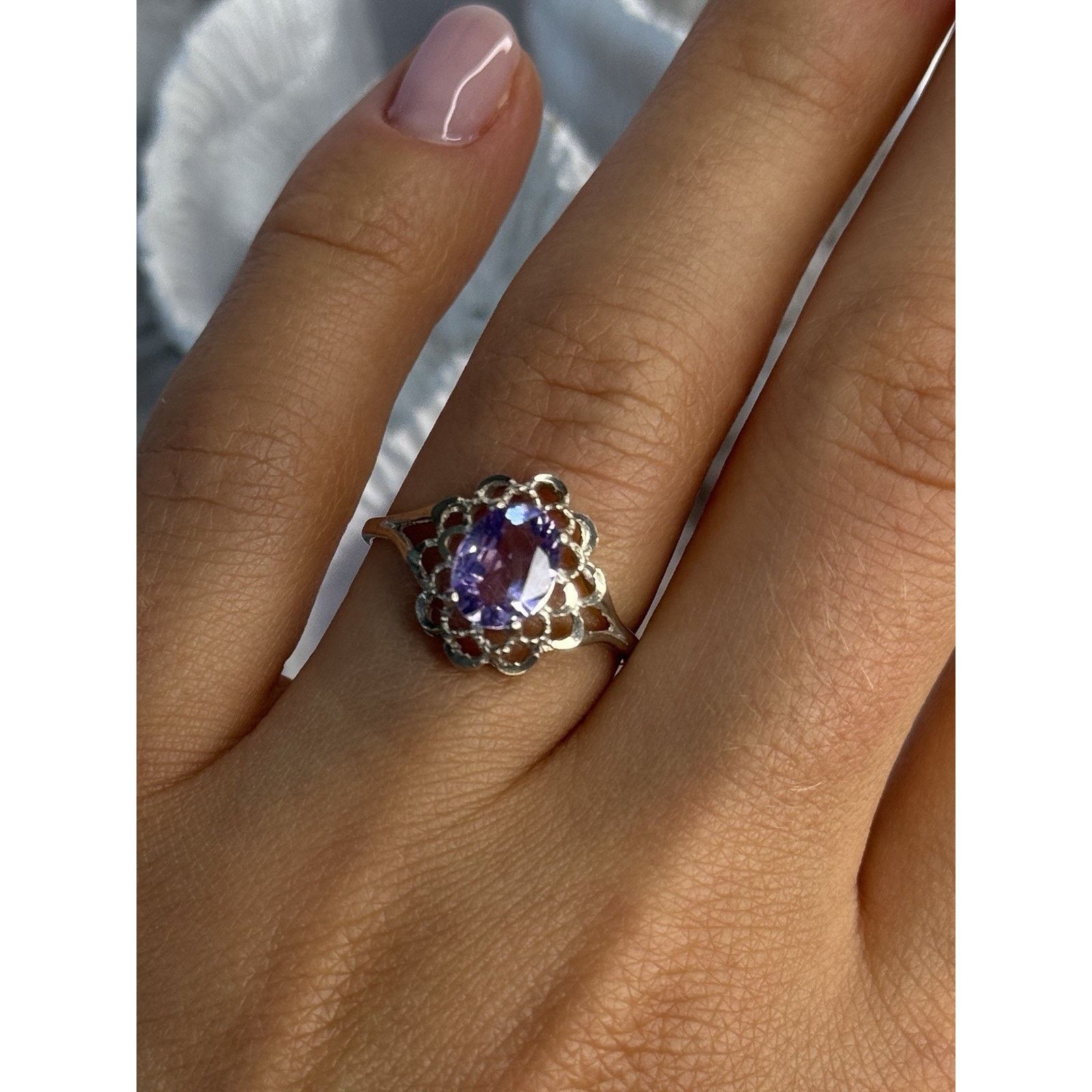 Jewelry 925 STERLING SILVER AMETHYST RING SIZE 7.5 Size ONE SIZE - 1 Thumbnail
