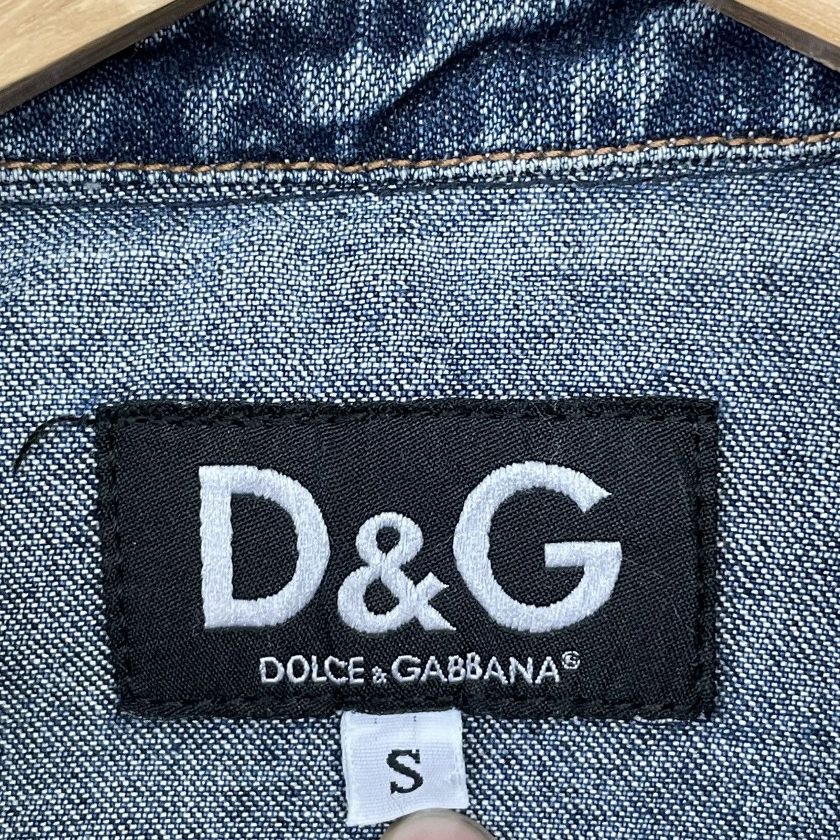 Dolce & Gabbana Vintage Dolce & Gabbana Blue Denim Jacket size S Size S / US 4 / IT 40 - 12 Thumbnail